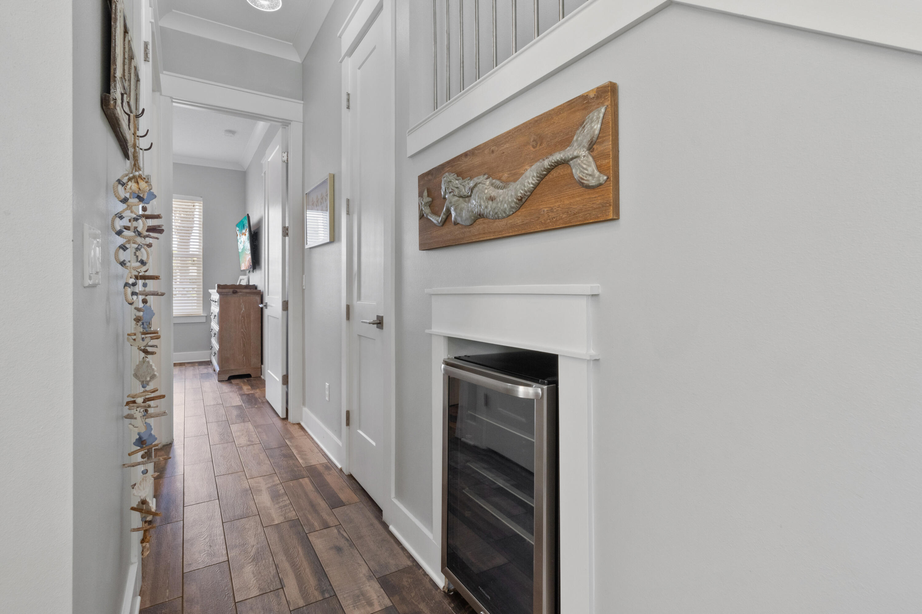 EMERALD WATERS VILLAGE - Residential Lease