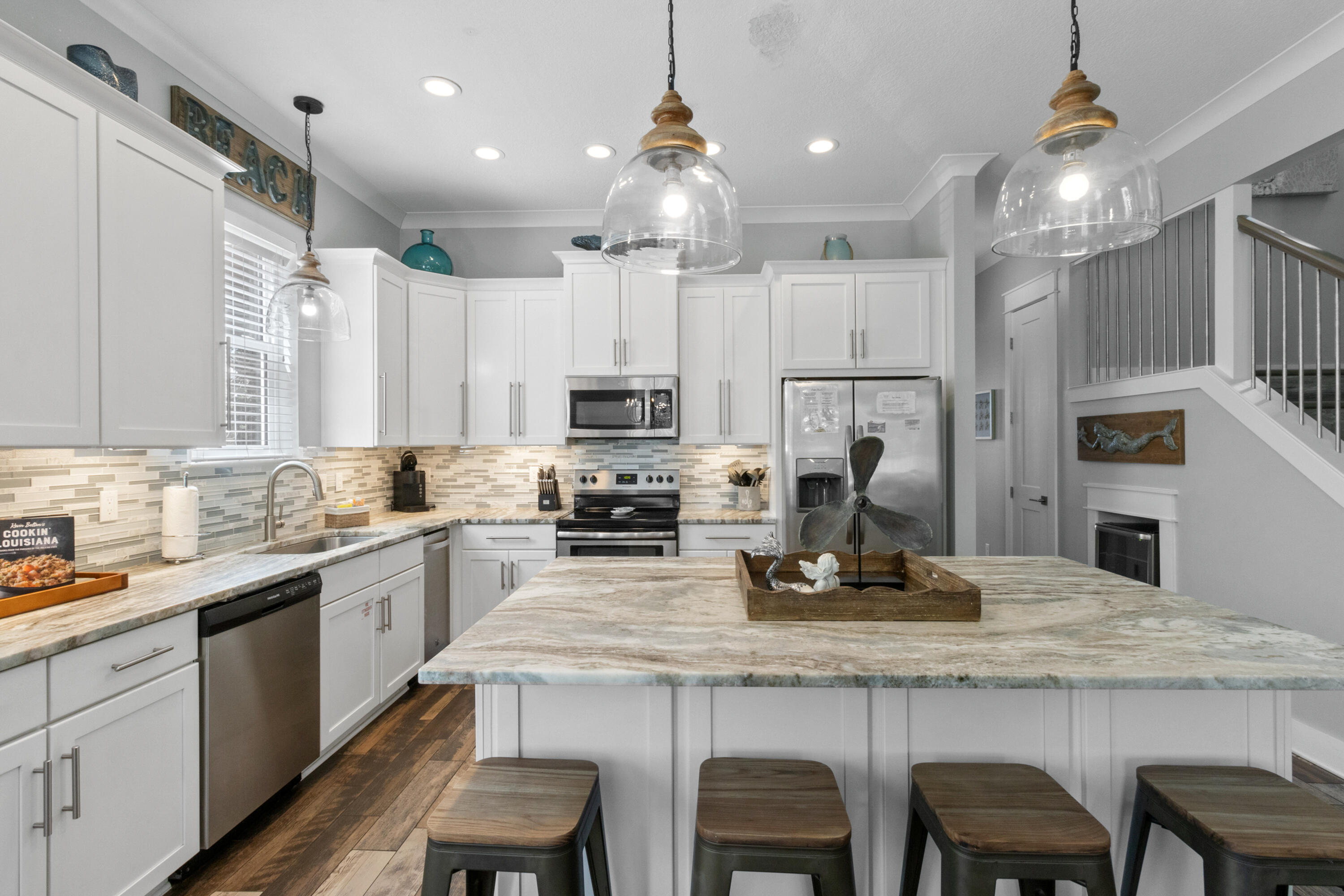EMERALD WATERS VILLAGE - Residential Lease