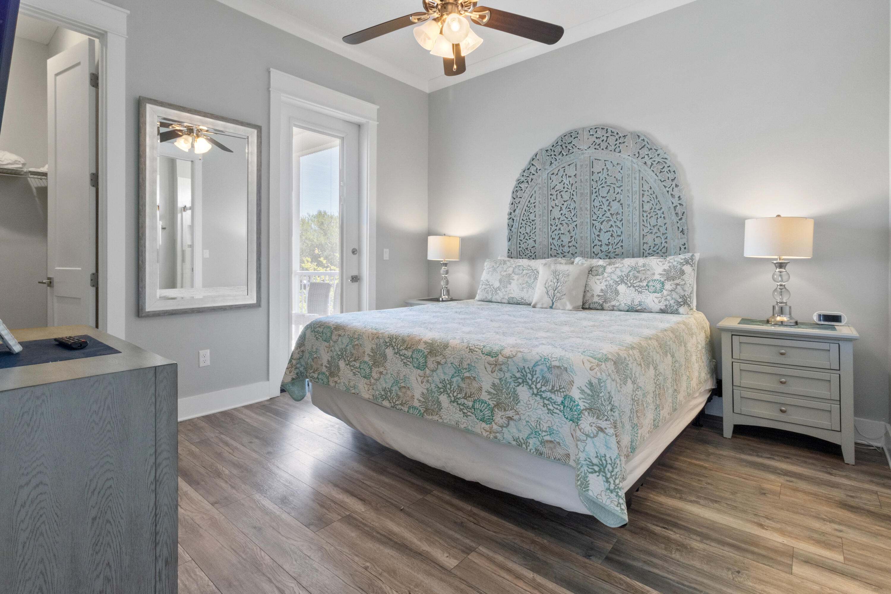 EMERALD WATERS VILLAGE - Residential Lease