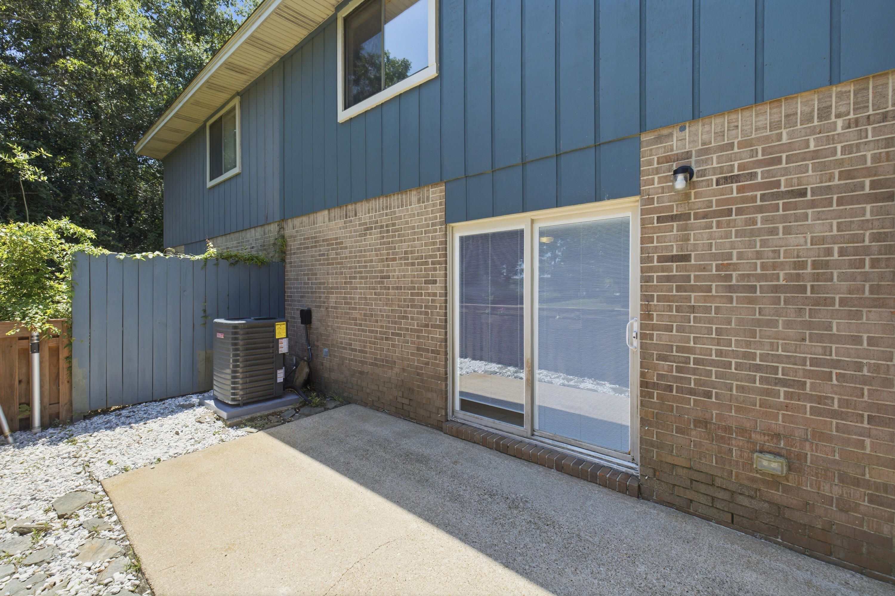Rocky Bayou T/H - Residential