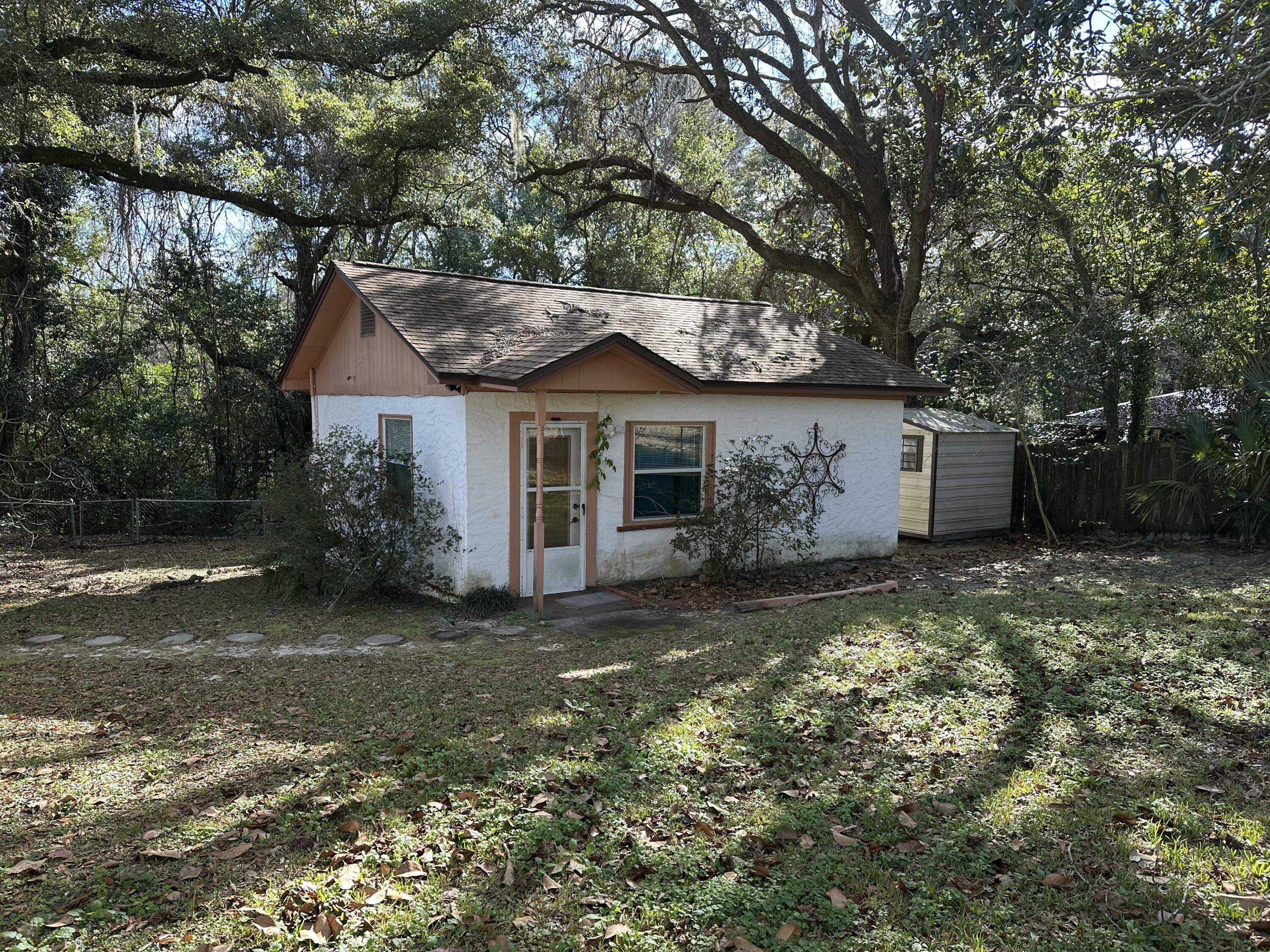 HELMS & ALLEN - Residential