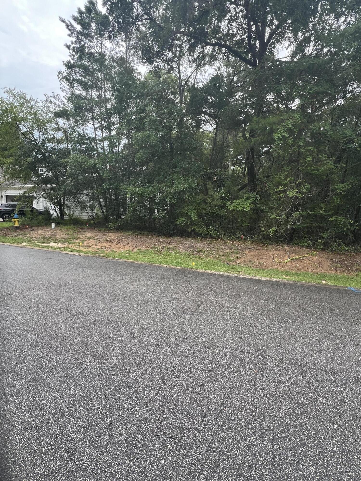 MAGNOLIA BAY ESTATES - Land
