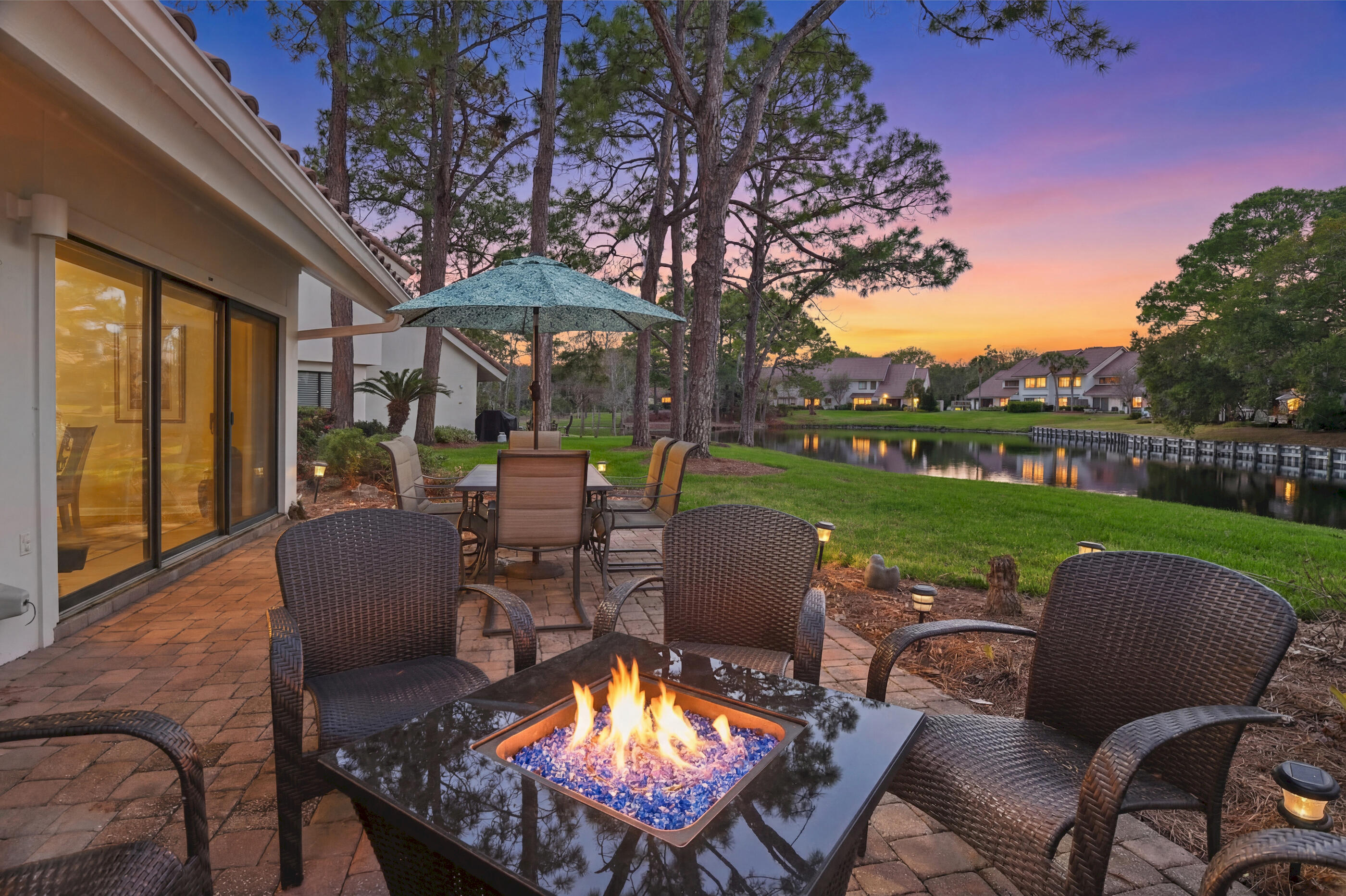 BEACHWALK VILLAS - Residential