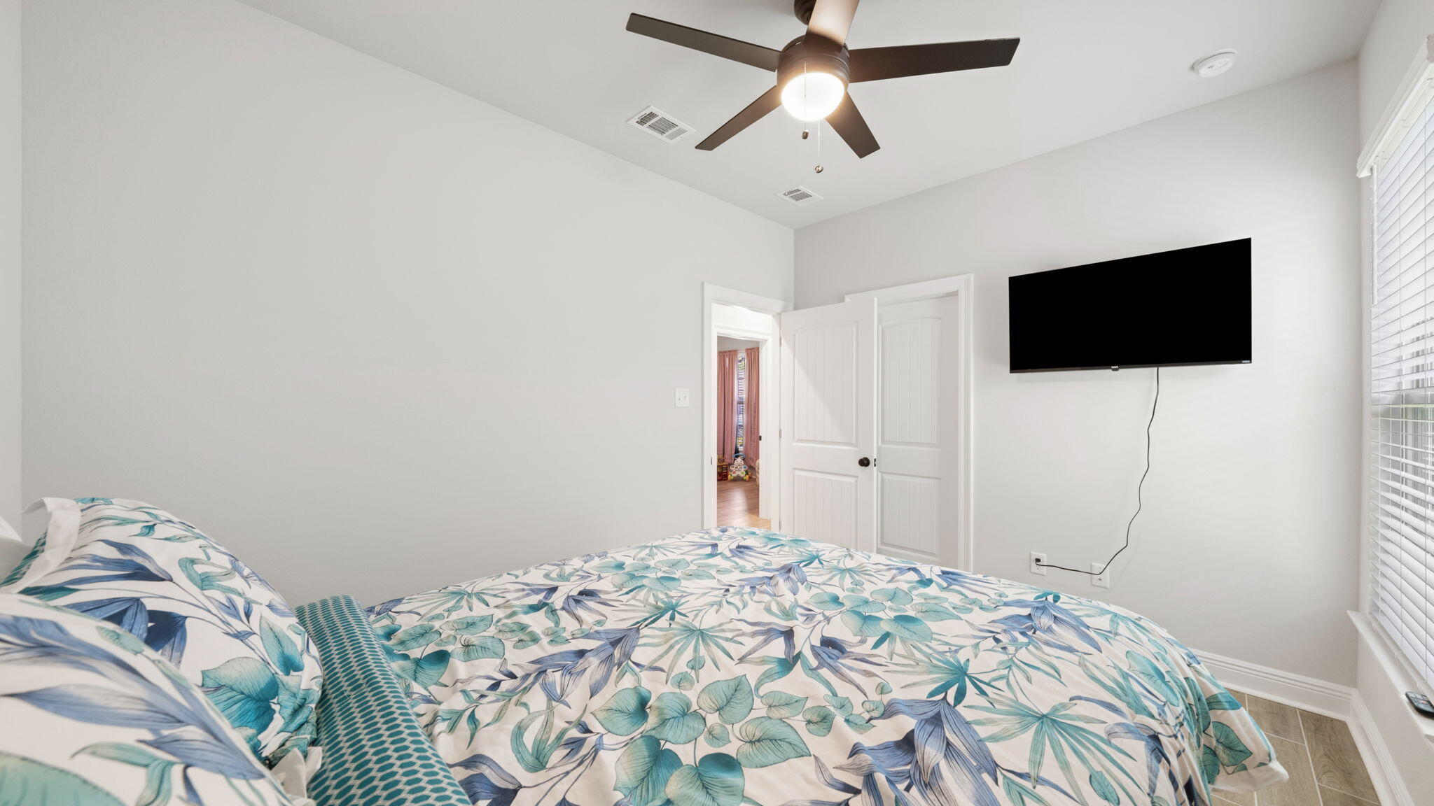 HAMMOCK BAY - STARBURST - Residential