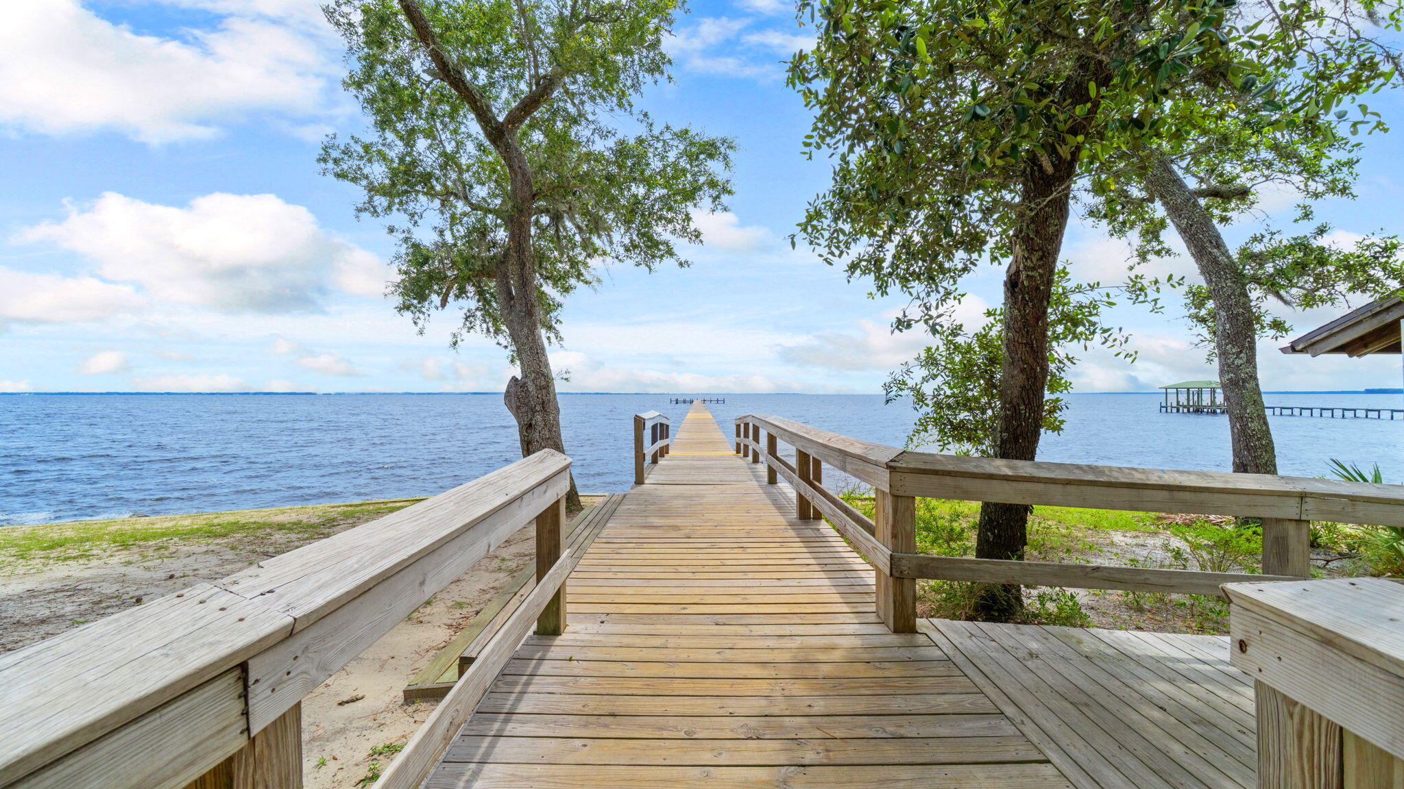 HAMMOCK BAY - STARBURST - Residential