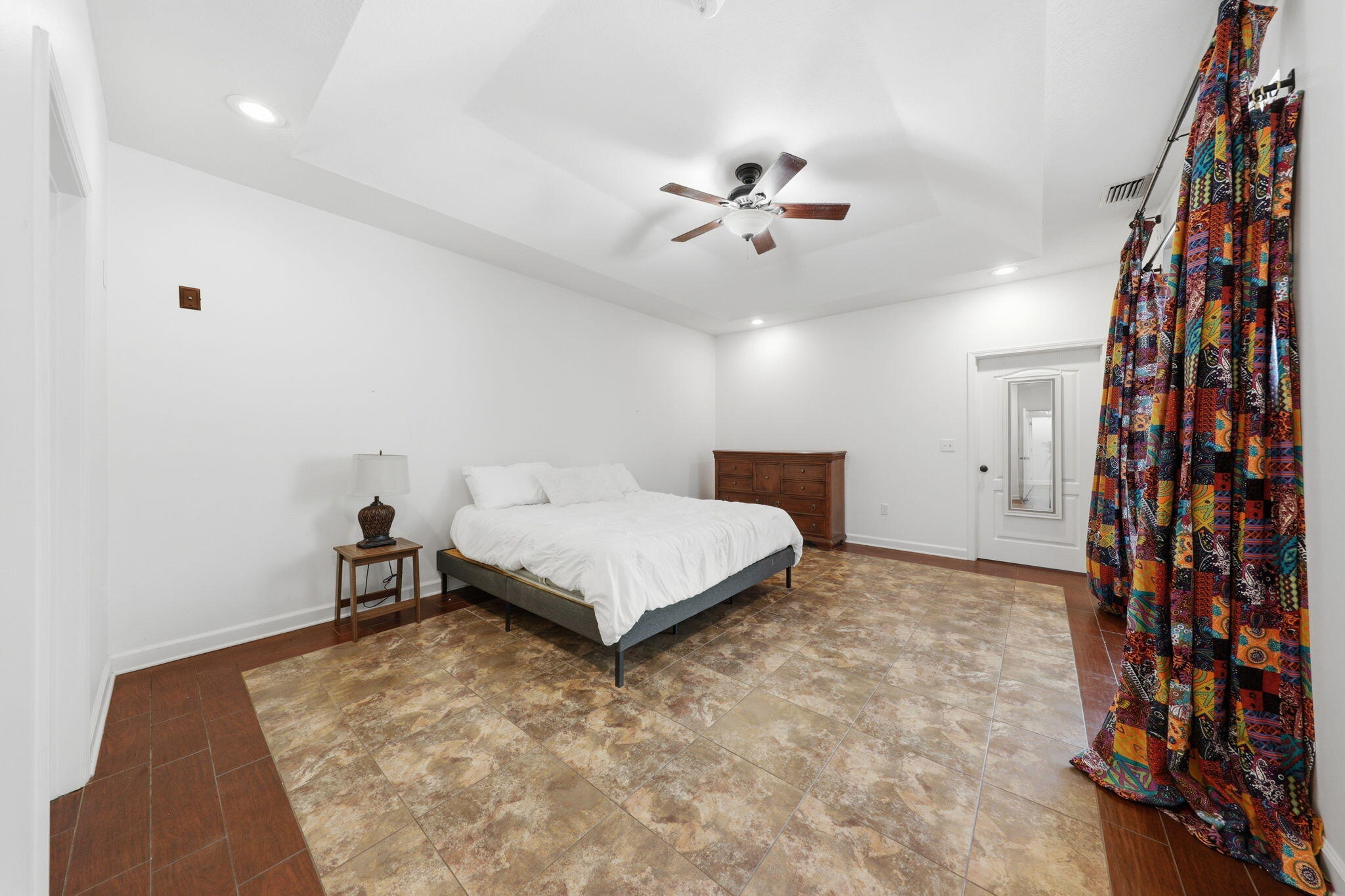 TIGER TRACE - Residential
