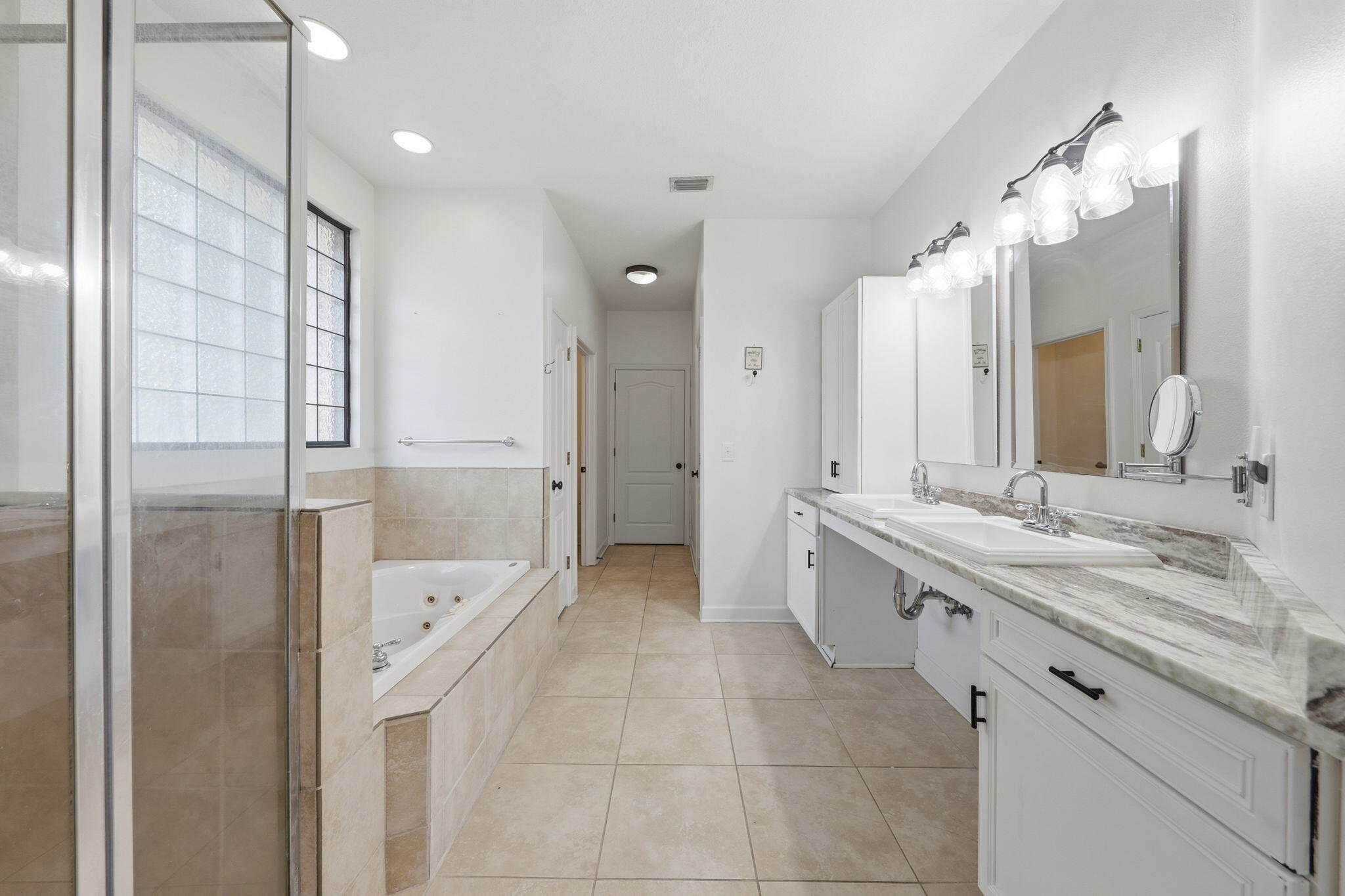 TIGER TRACE - Residential