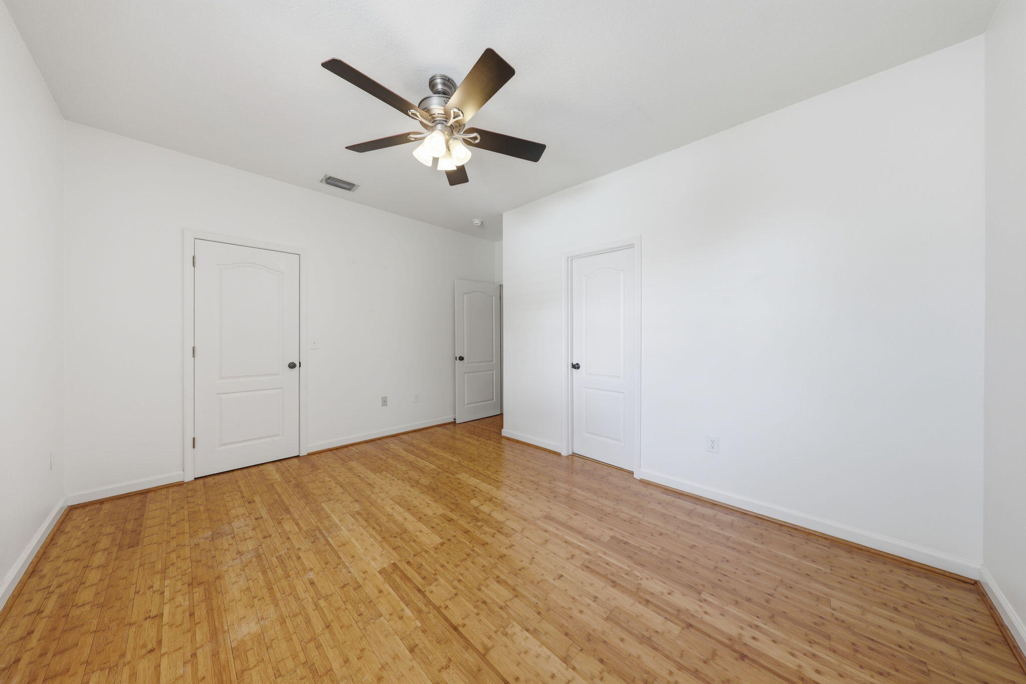 TIGER TRACE - Residential