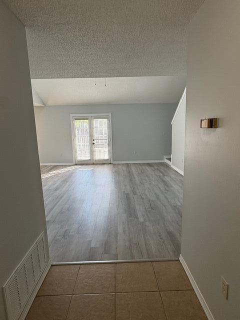 NORTHVIEW ESTATES 1ST ADDN - Residential Lease