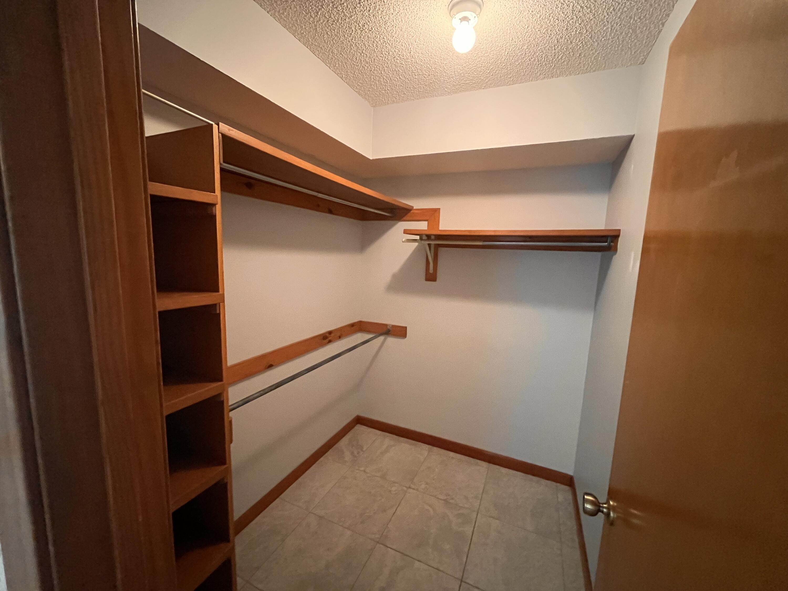 CEDAR RIDGE PH 8 - Residential Lease