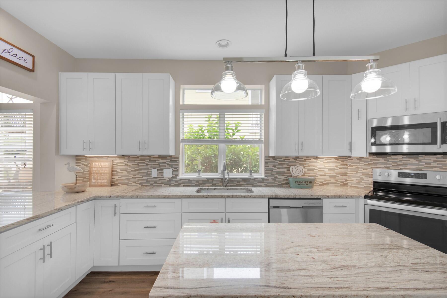 CRYSTAL BEACH - Residential