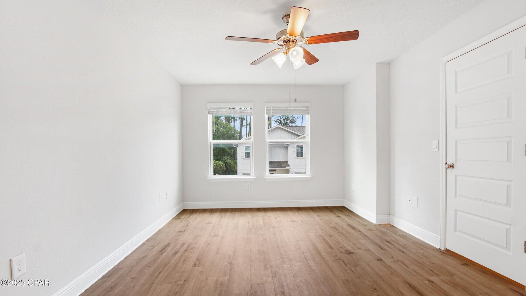 SANDHILL PINES - Residential Lease
