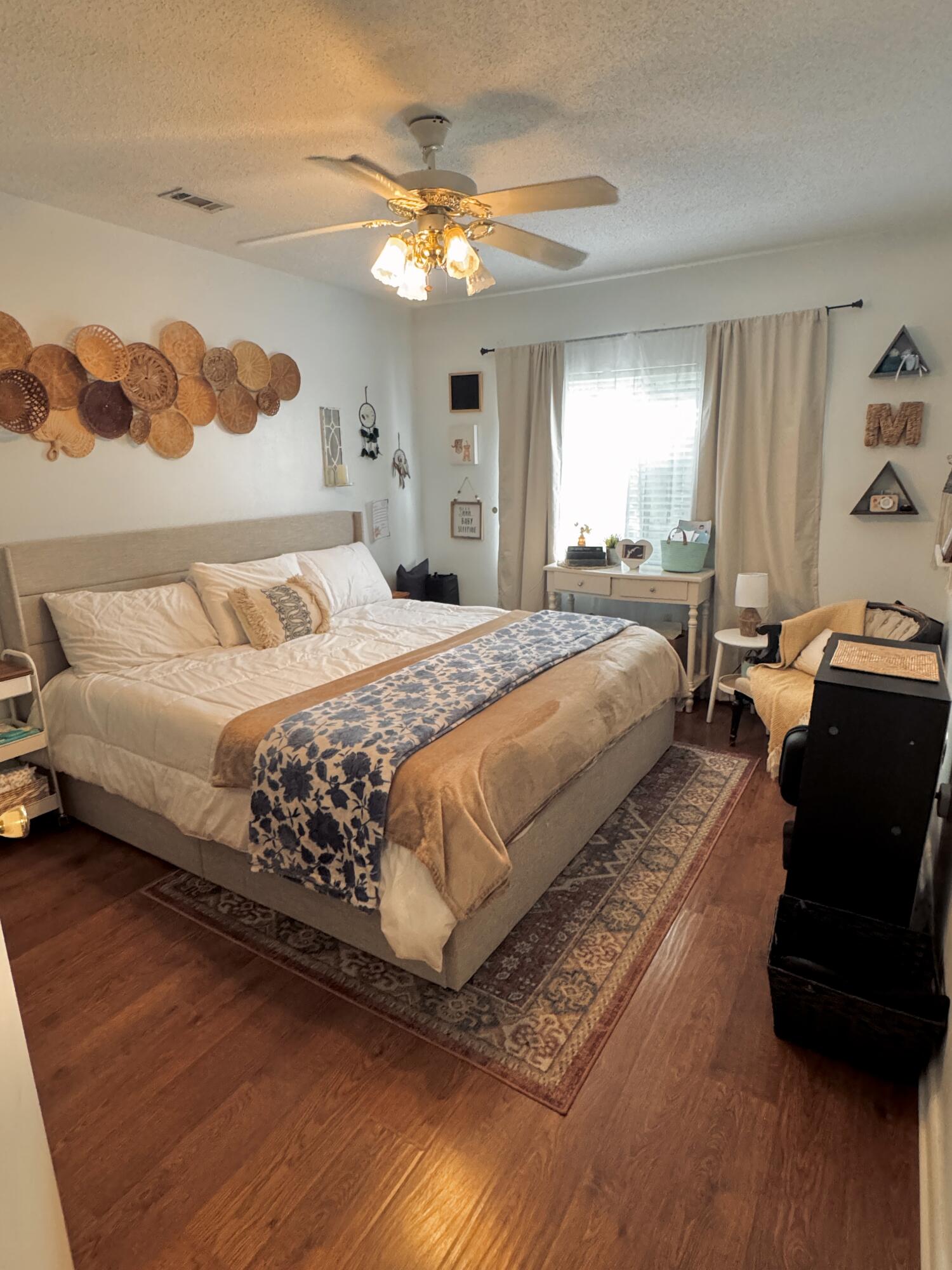 Parkwod Circle - Residential Lease