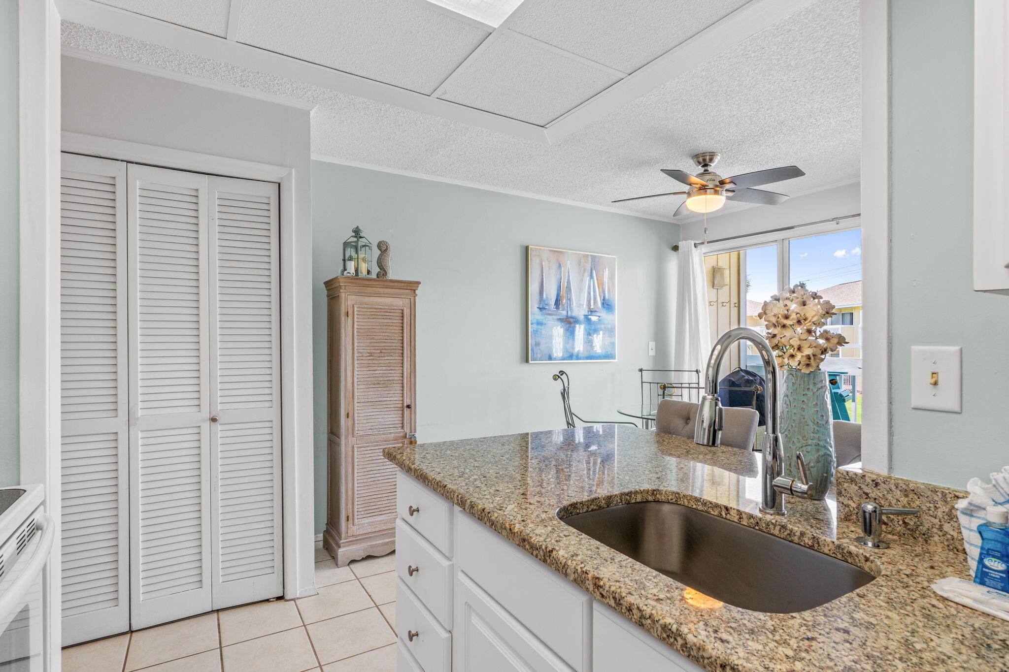 SANDPIPER COVE PHASE #1 UNIT F BLDG 13 - Residential
