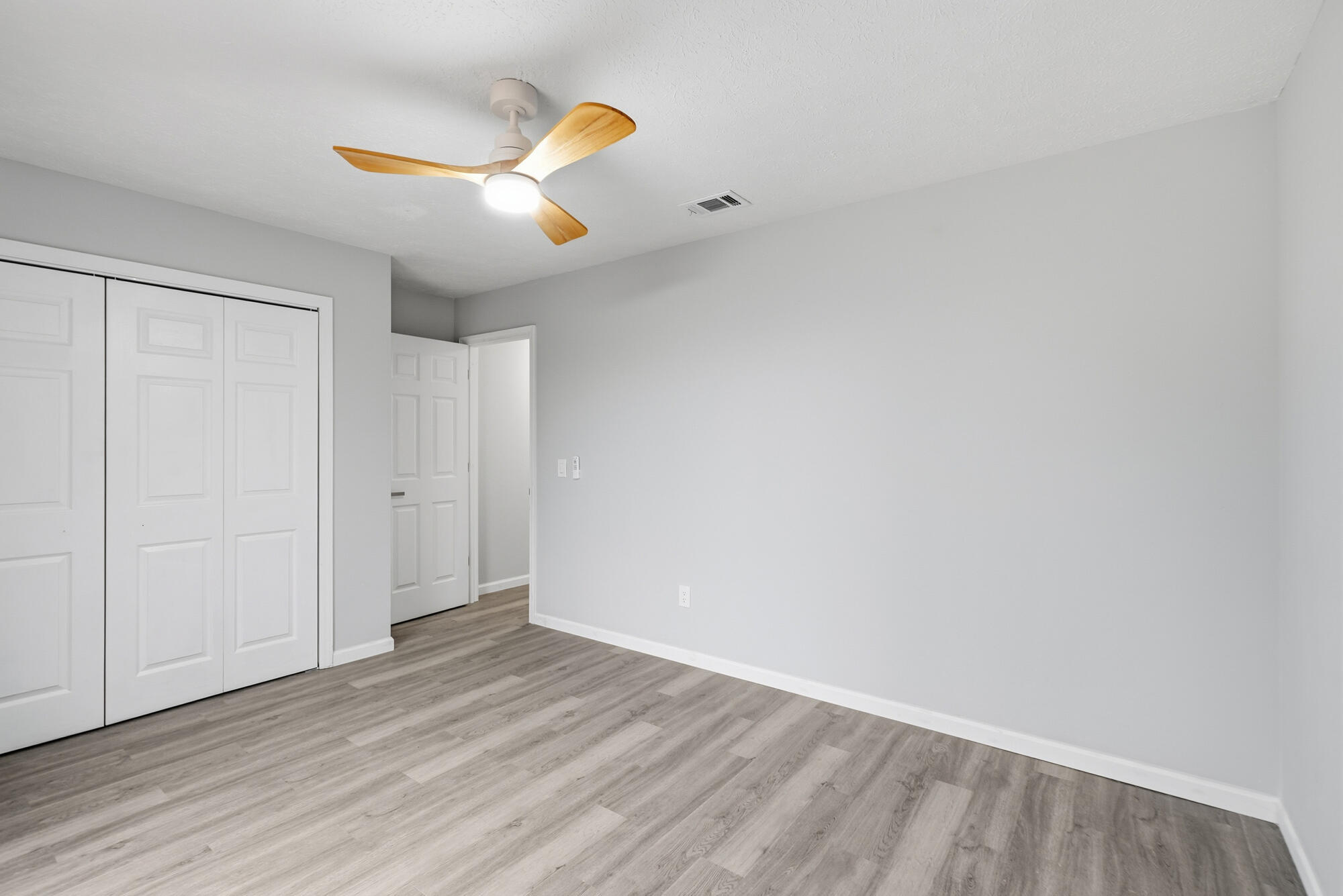 DERBY WOODS - Residential