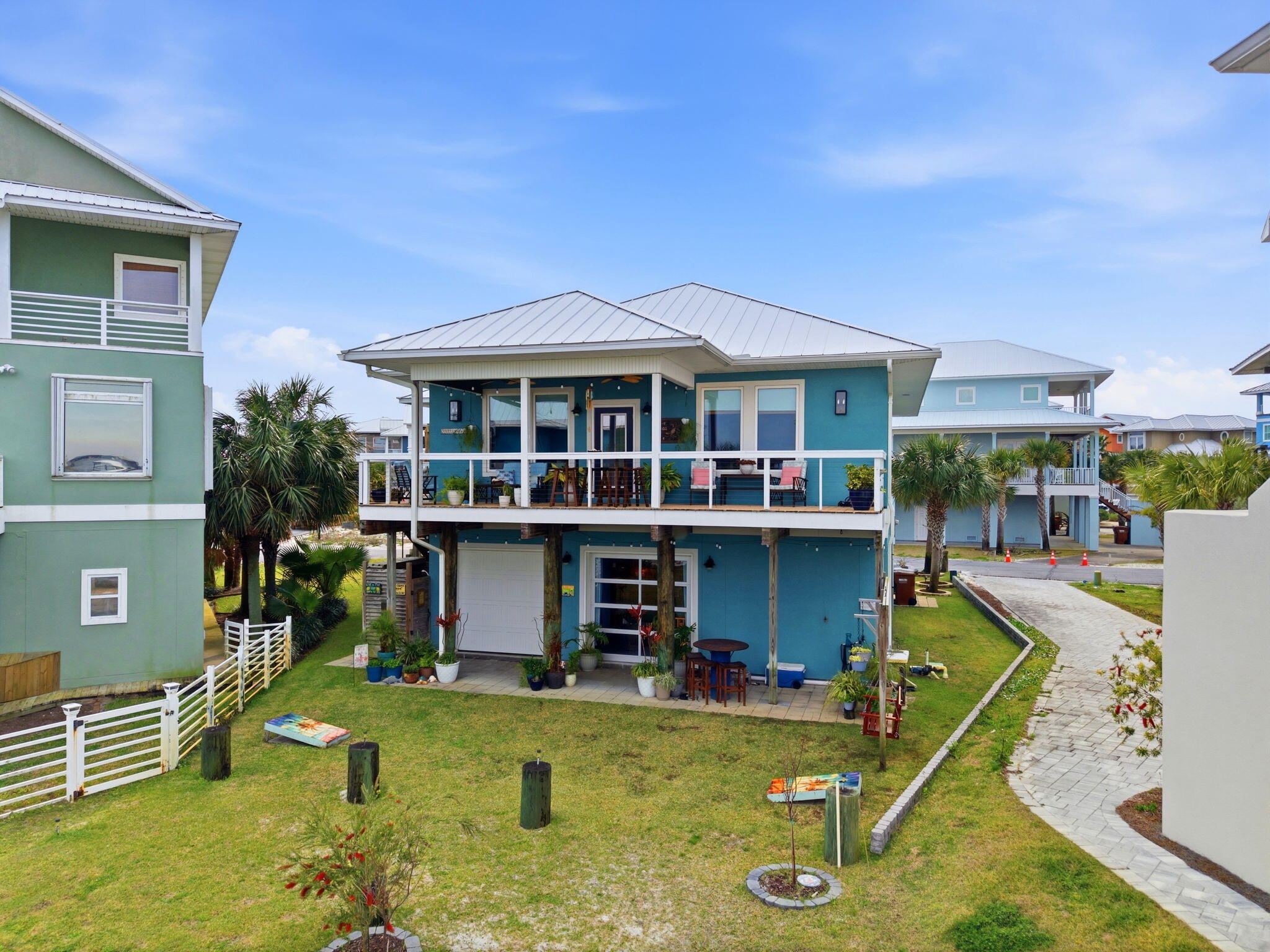 CARIBBEAN ISLES - Residential