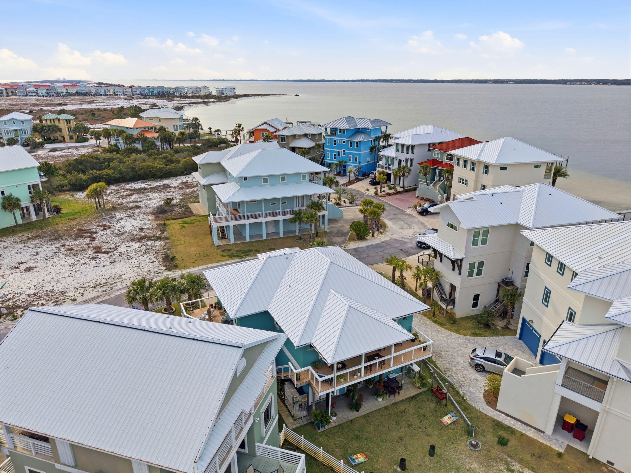 CARIBBEAN ISLES - Residential