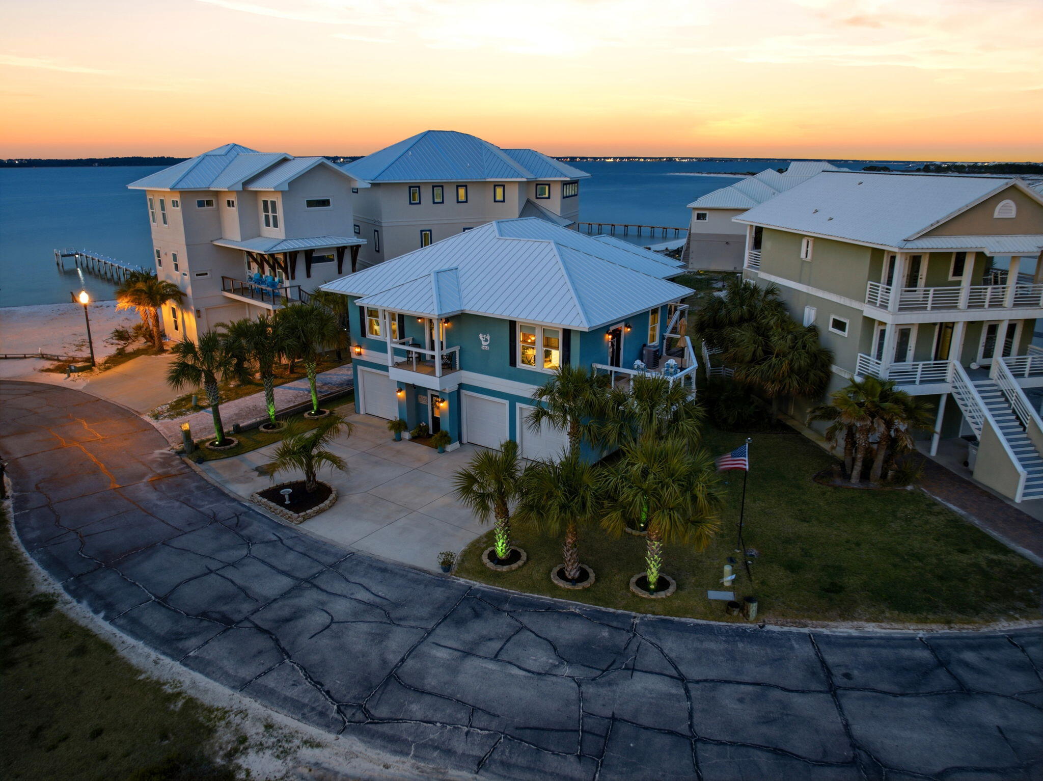 CARIBBEAN ISLES - Residential