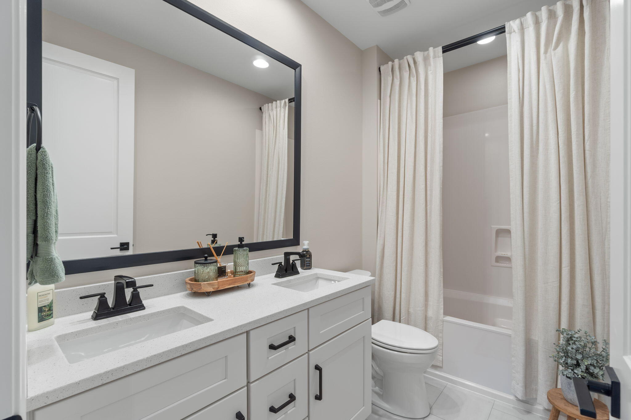 EAGLES LANDING S/D - Residential