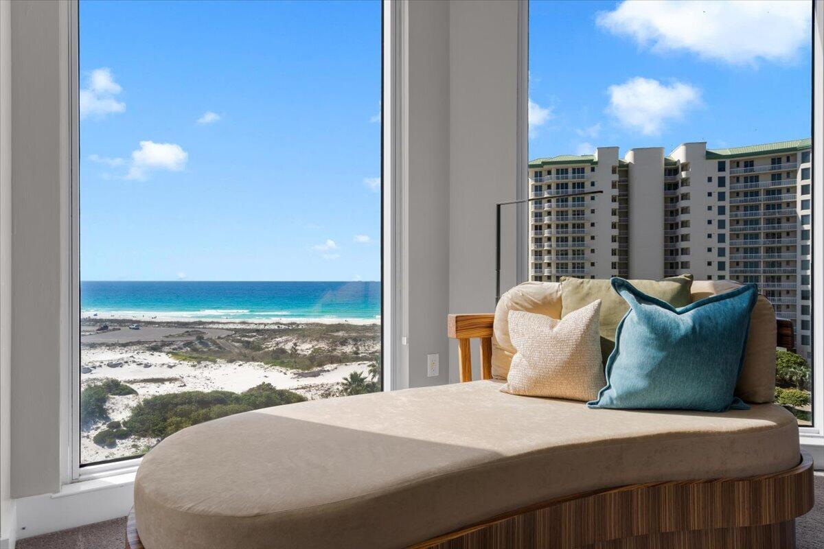 ST. BARTH AT SILVER SHELLS - Residential