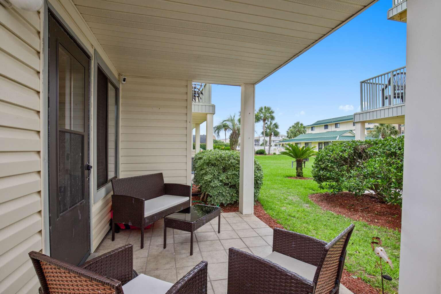 Sandprints Condominium - Residential