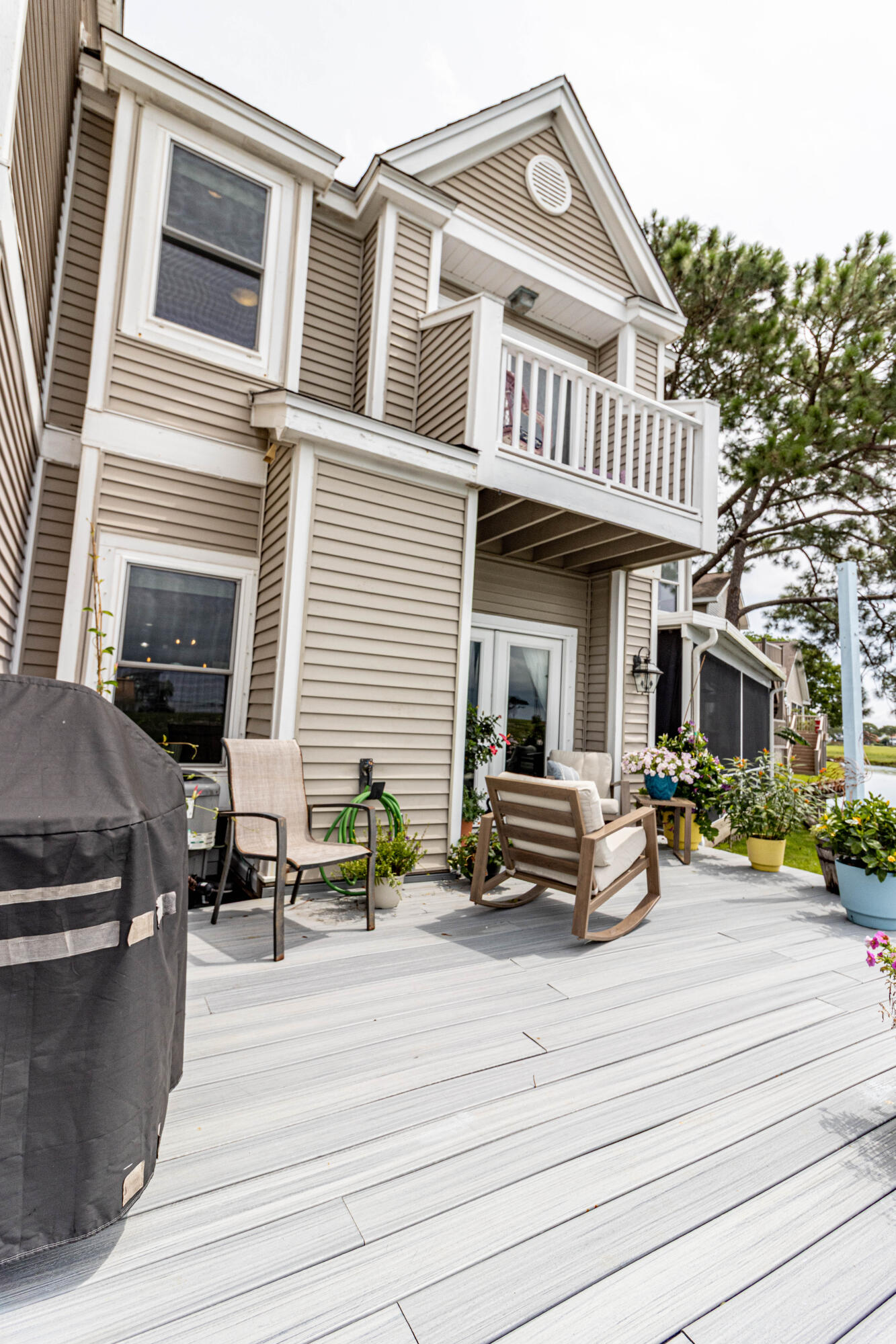 LIONSGATE - Residential