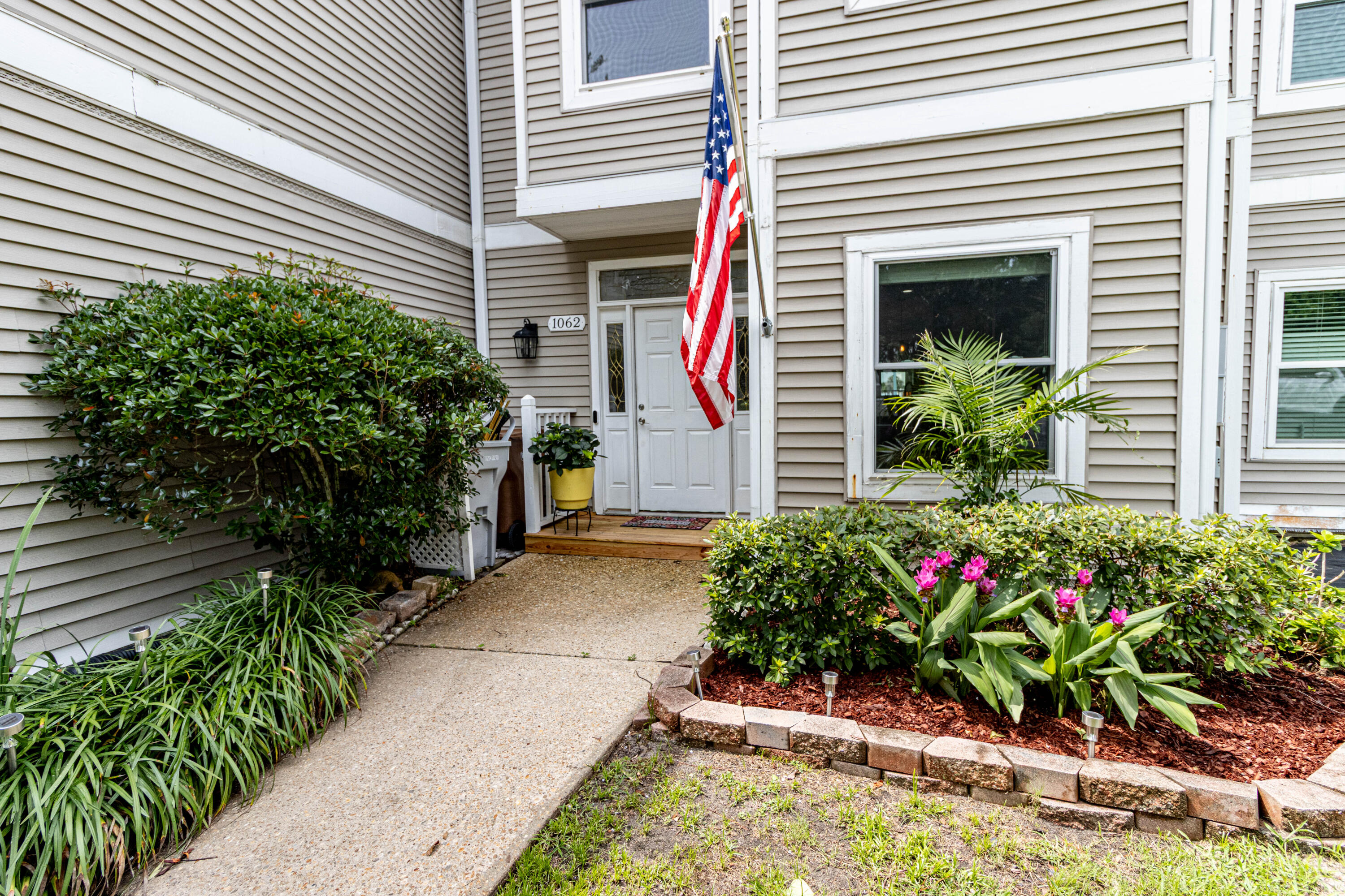 LIONSGATE - Residential