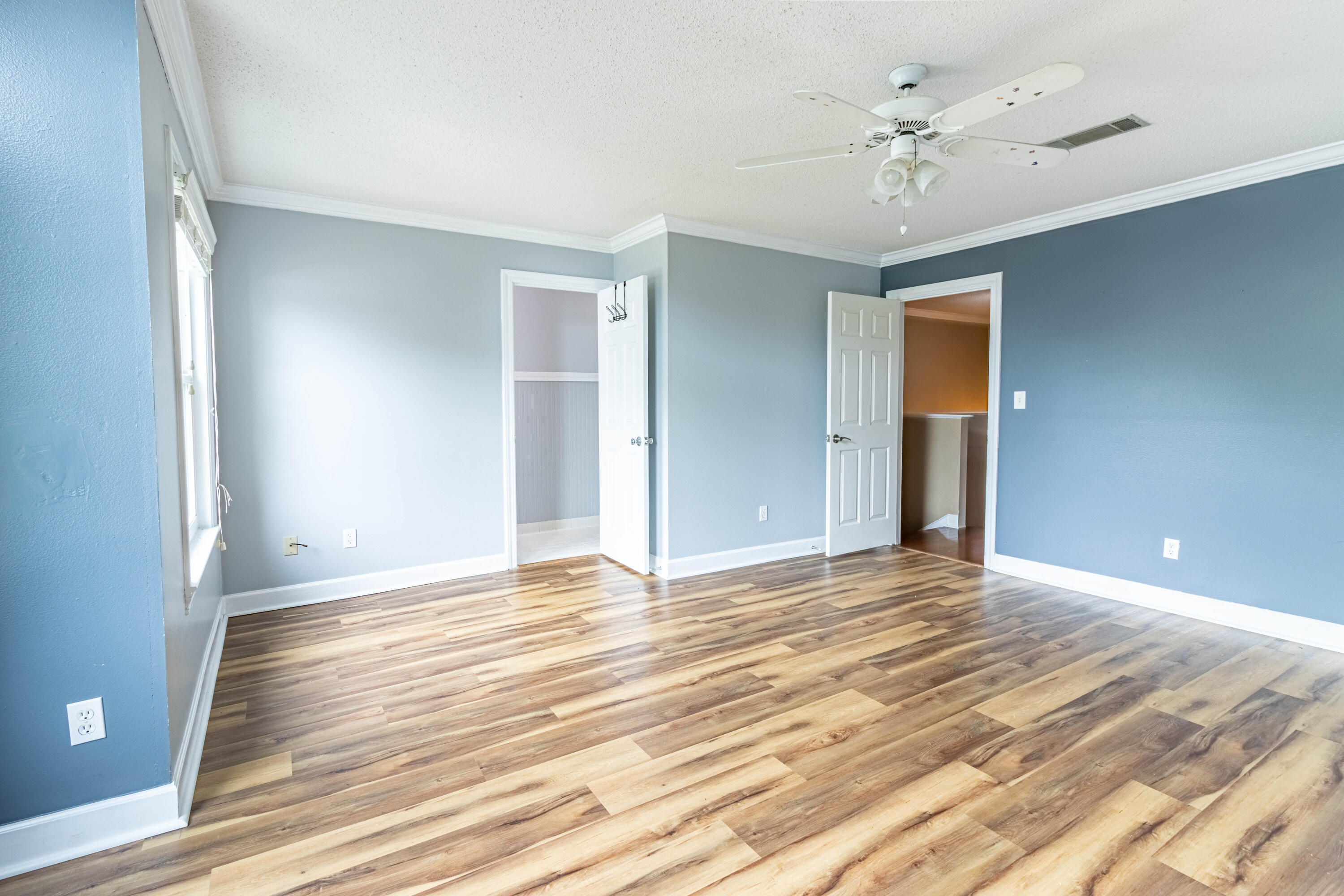 LIONSGATE - Residential
