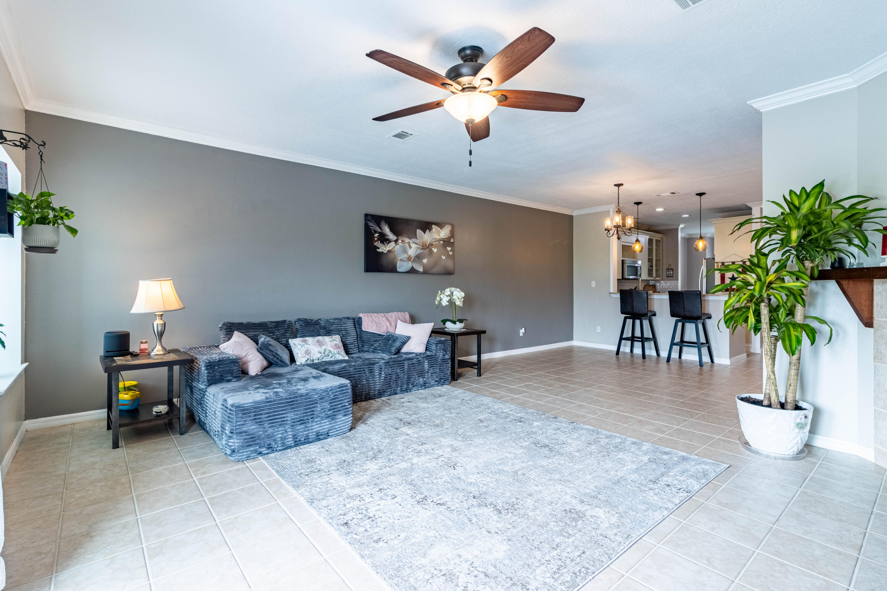 LIONSGATE - Residential