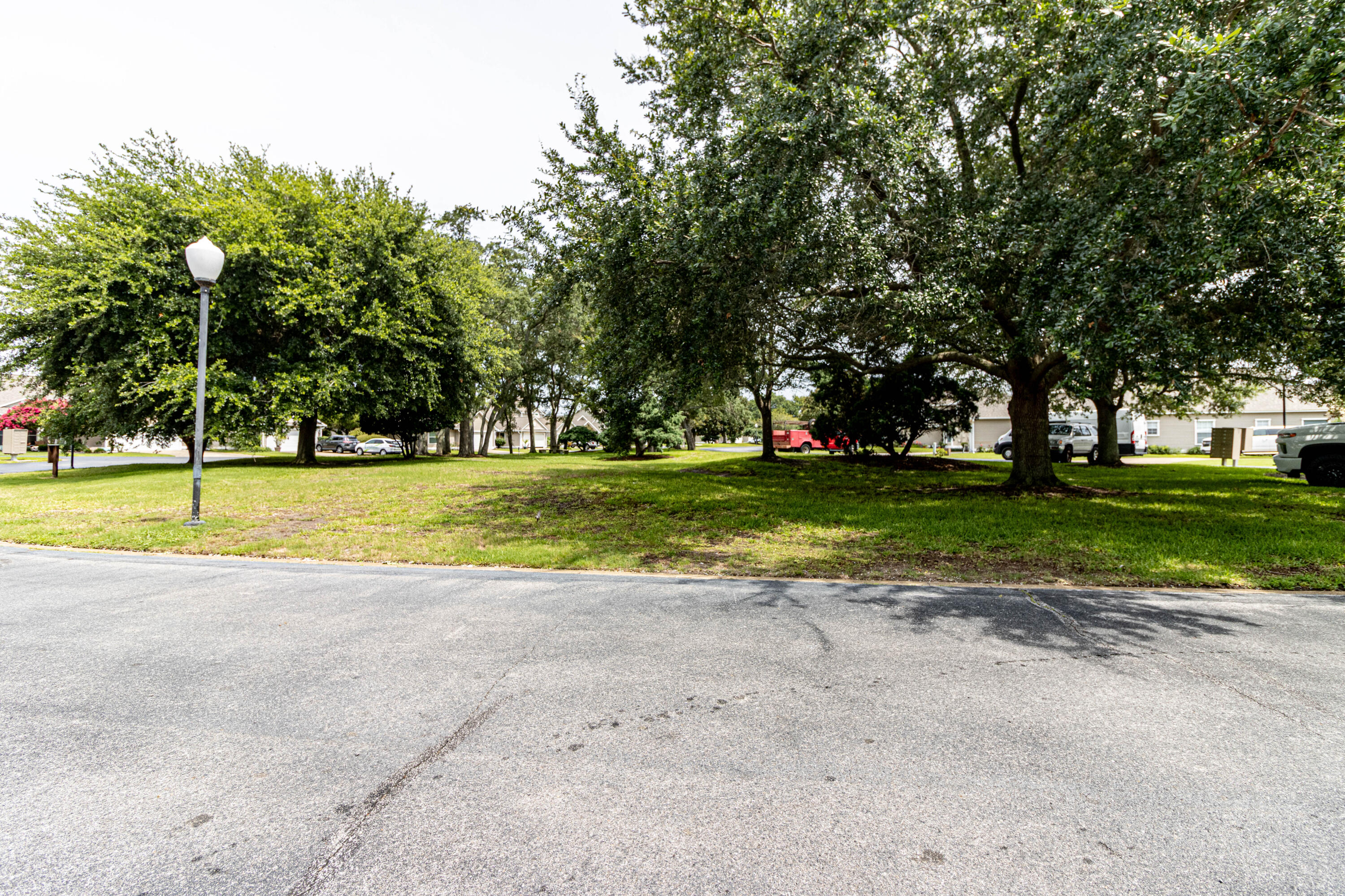 LIONSGATE - Residential