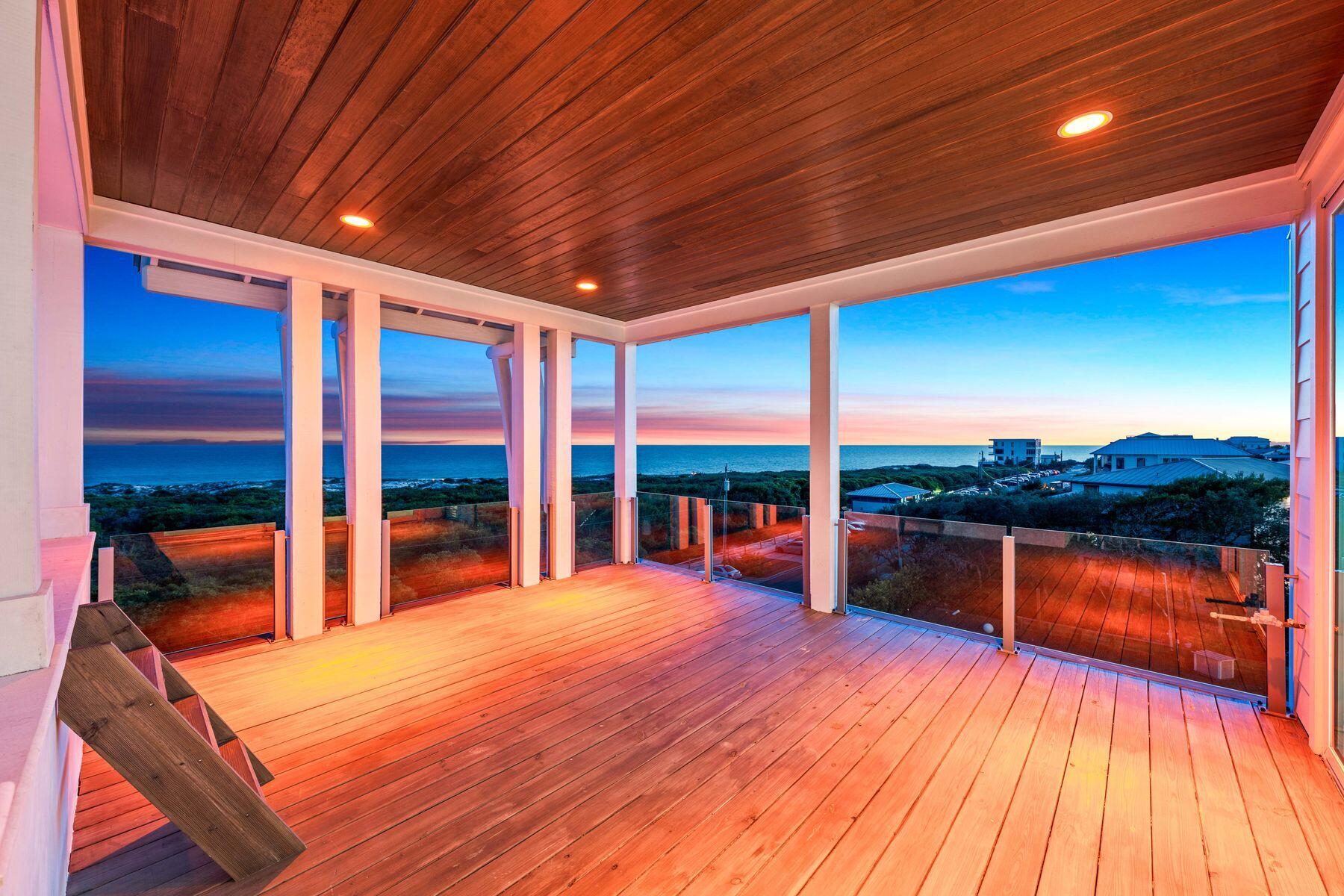 MALA BEACH - Residential