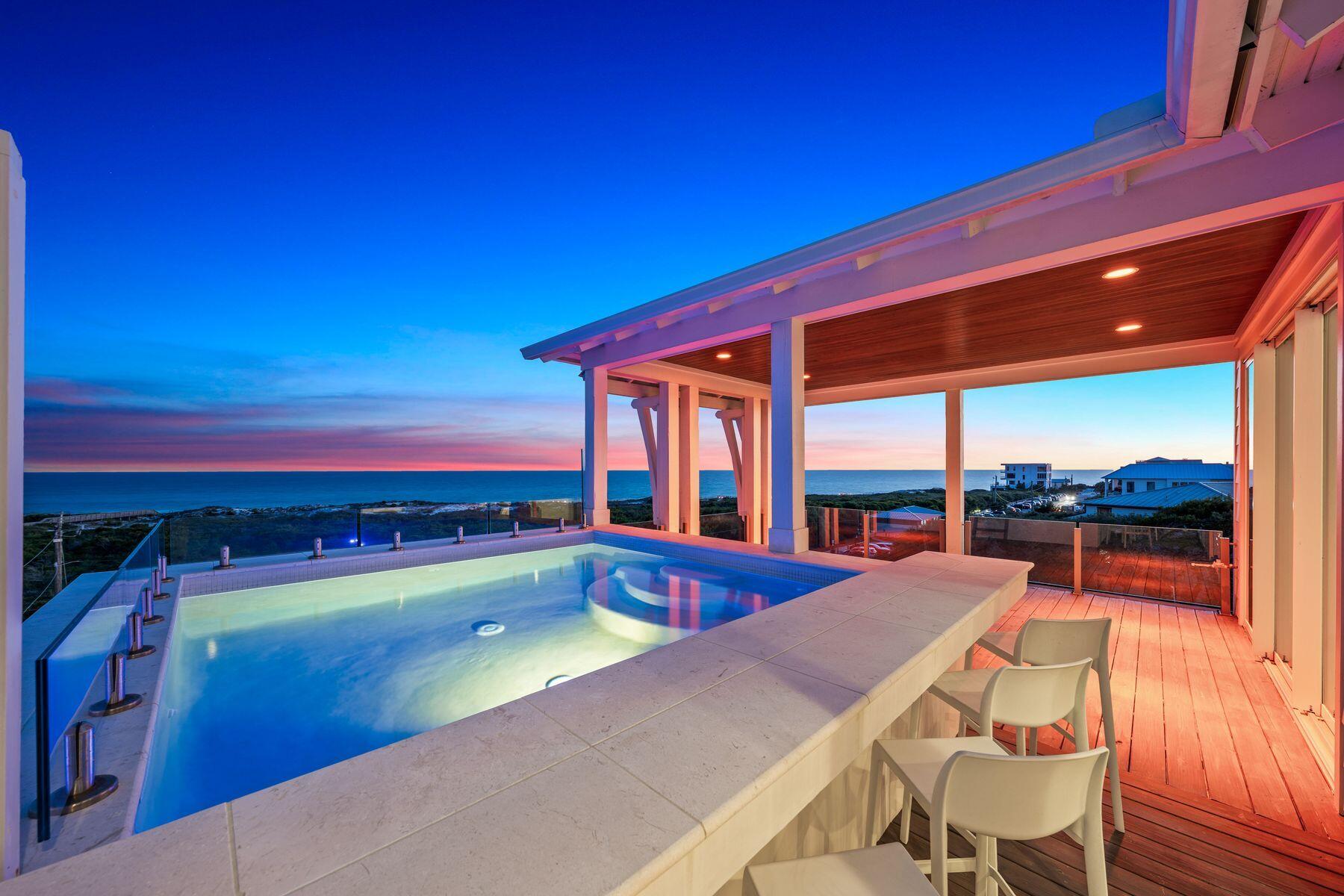 MALA BEACH - Residential