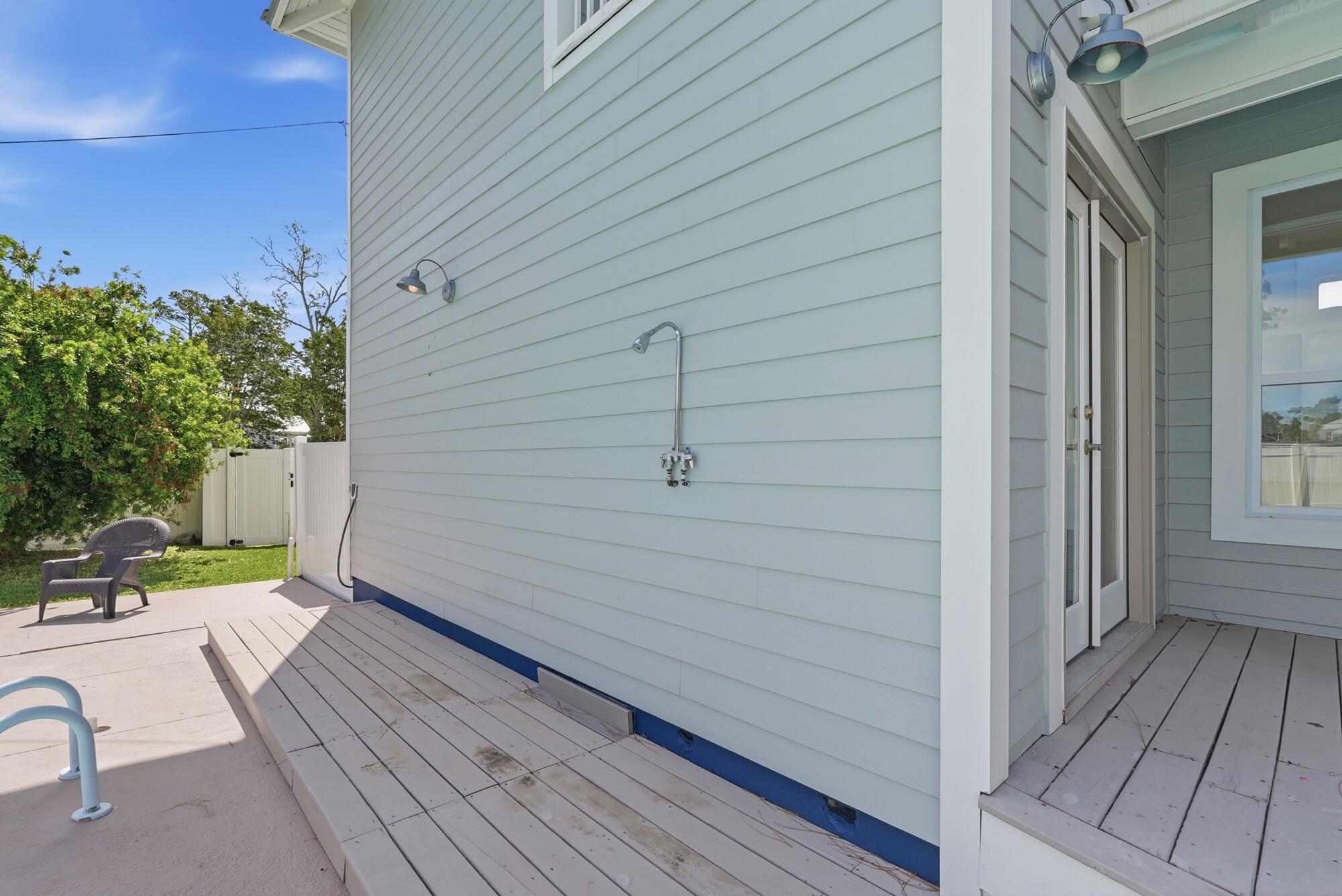 NO RECORDED SUBDIVISION - Residential