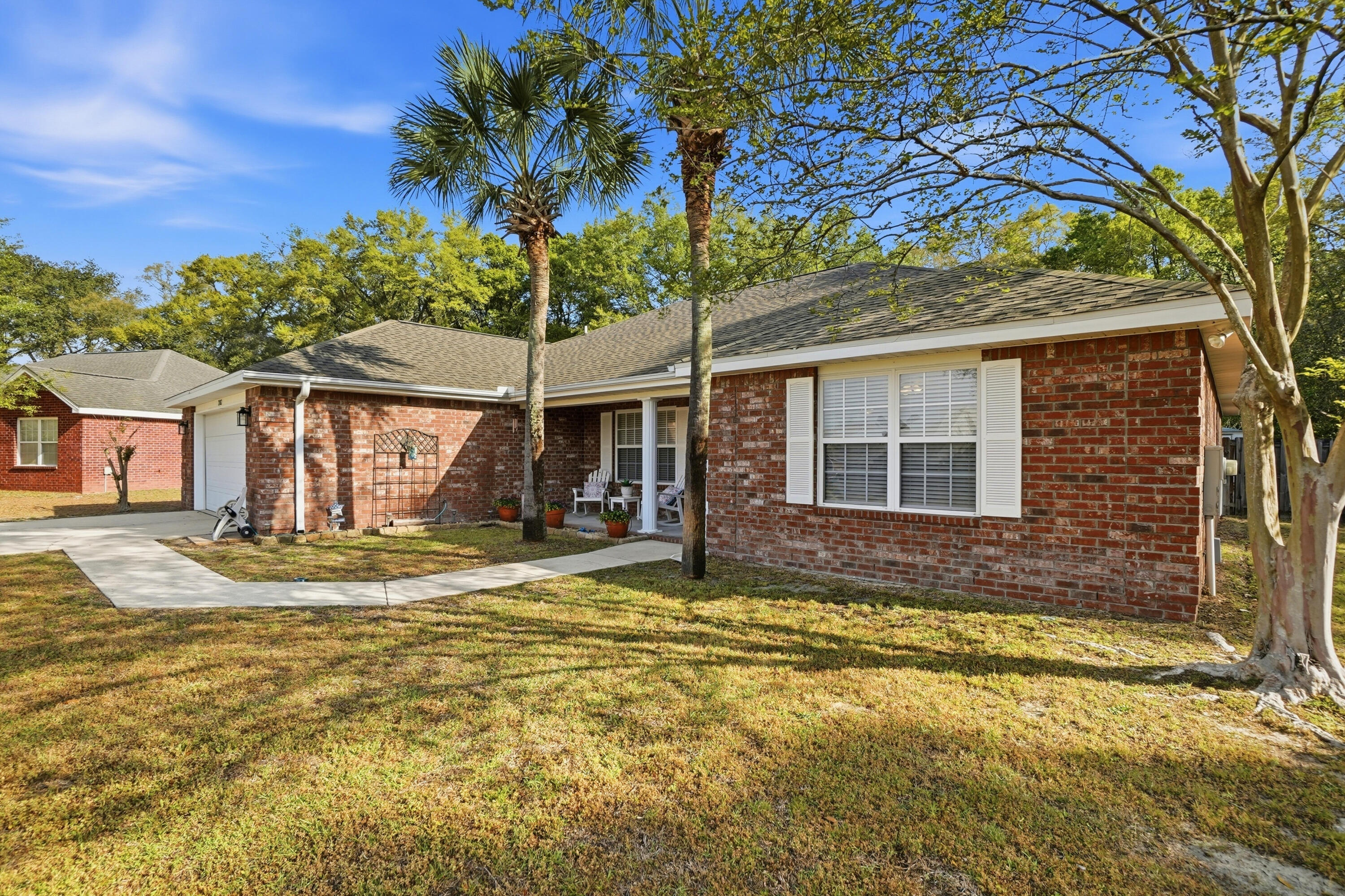 LEE FARM - Residential