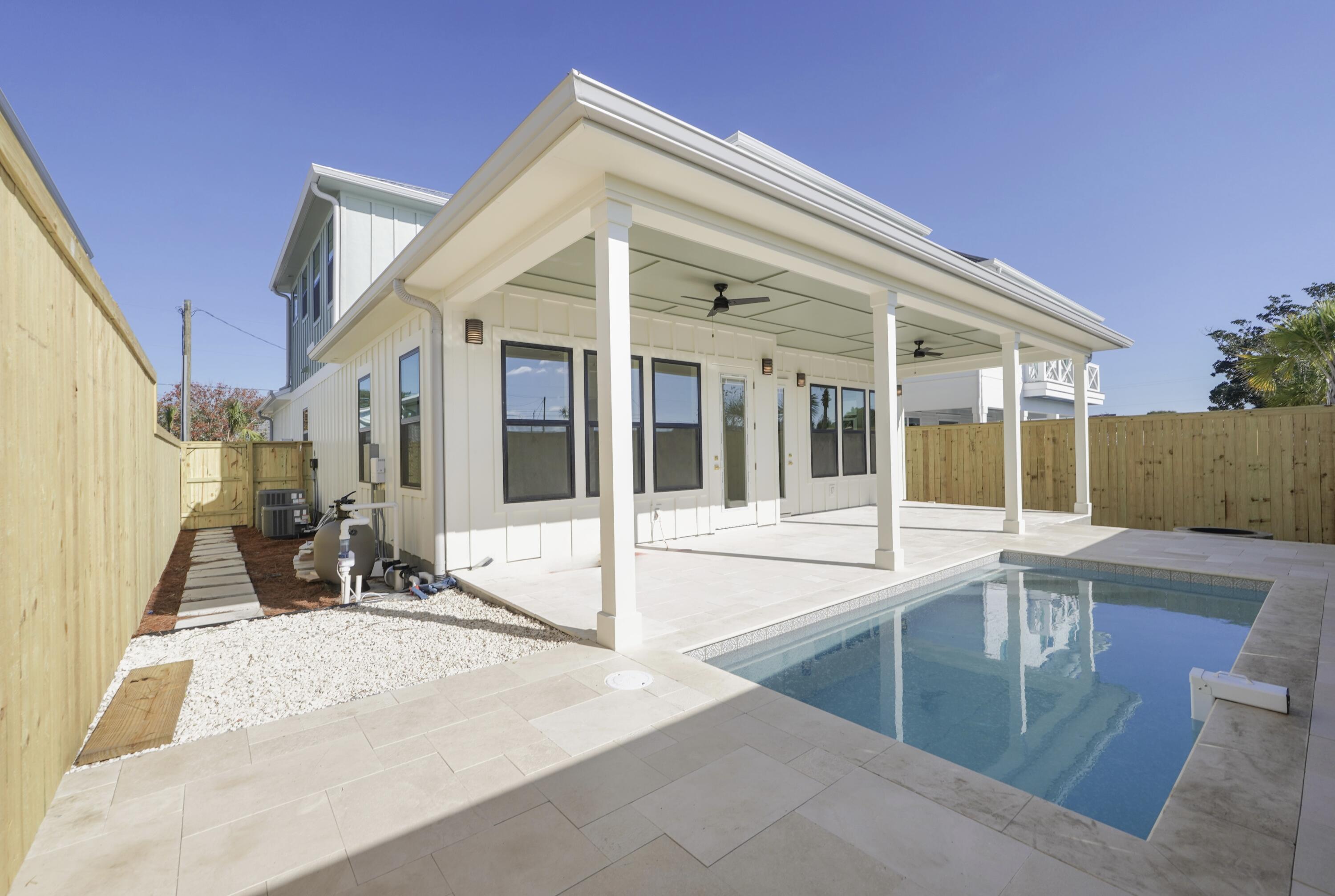 Riviera Beach - Residential