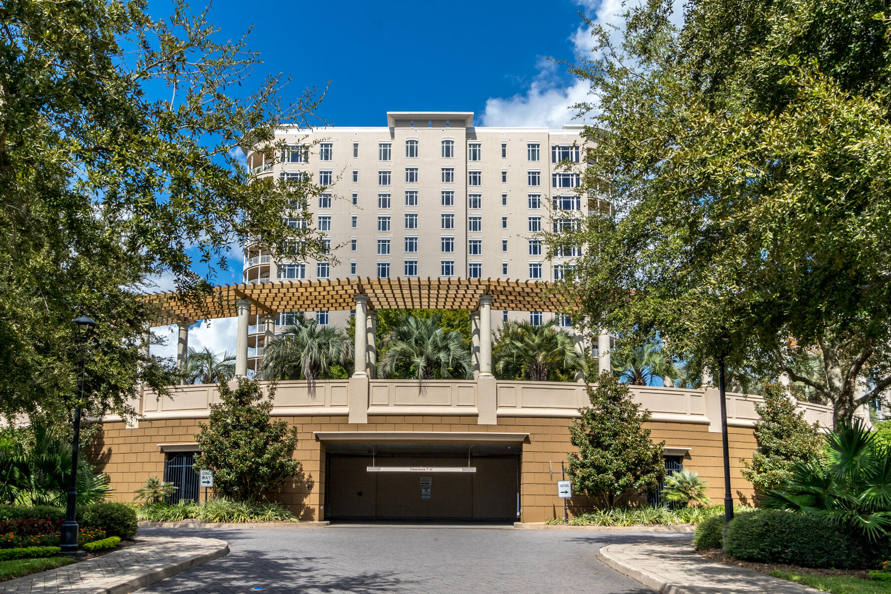 ONE WATER PLACE - Residential