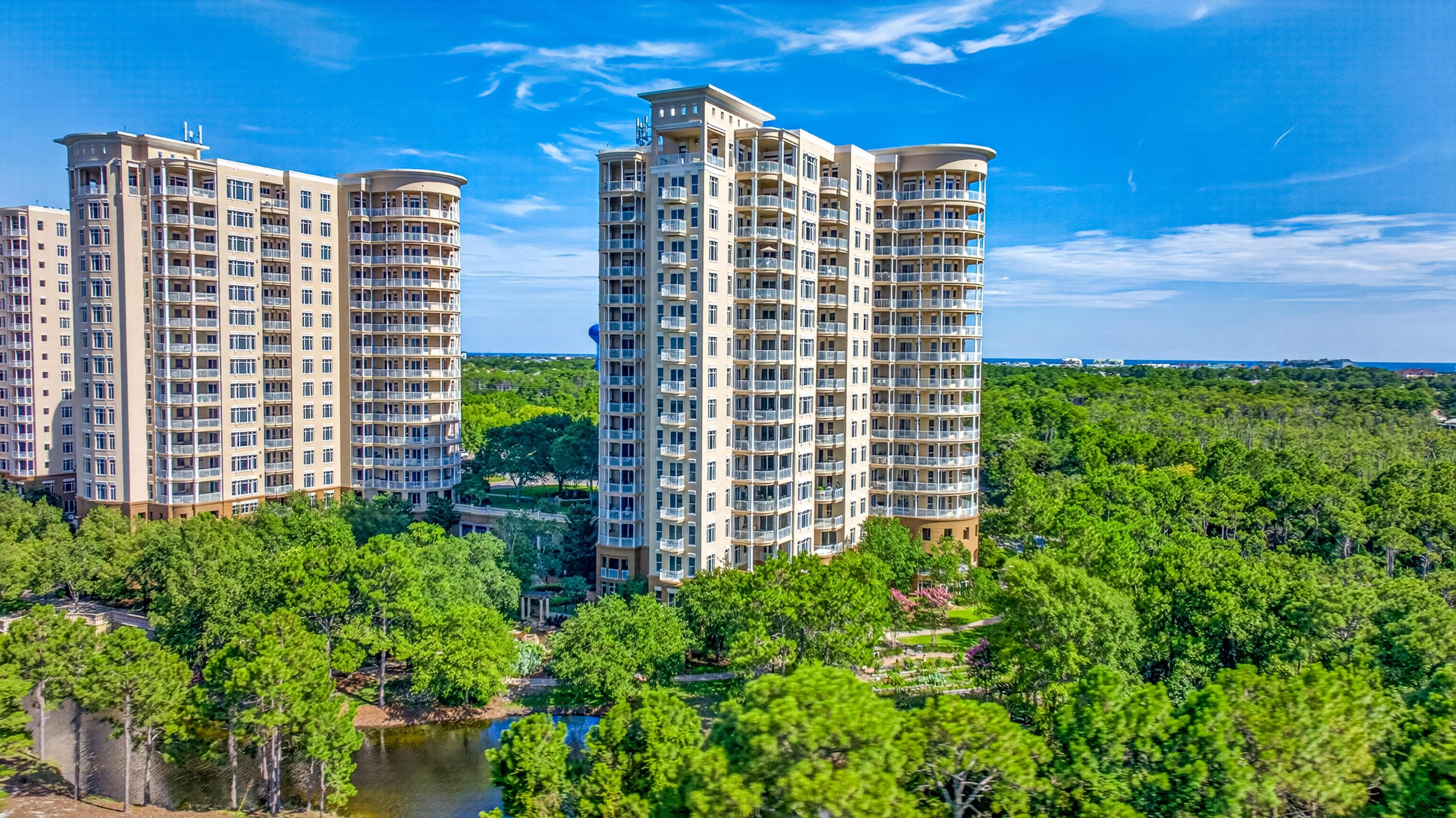 ONE WATER PLACE - Residential