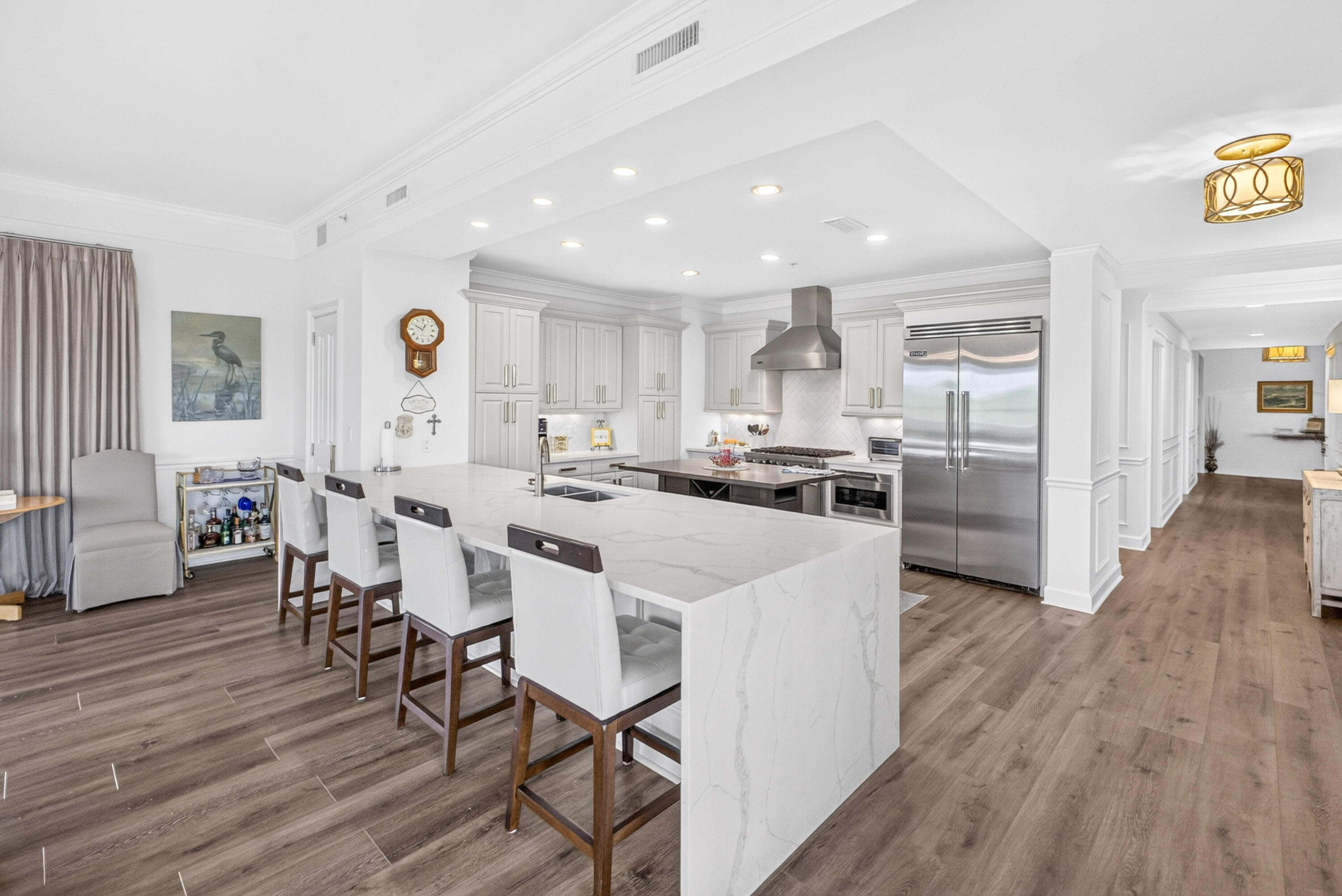 ONE WATER PLACE - Residential