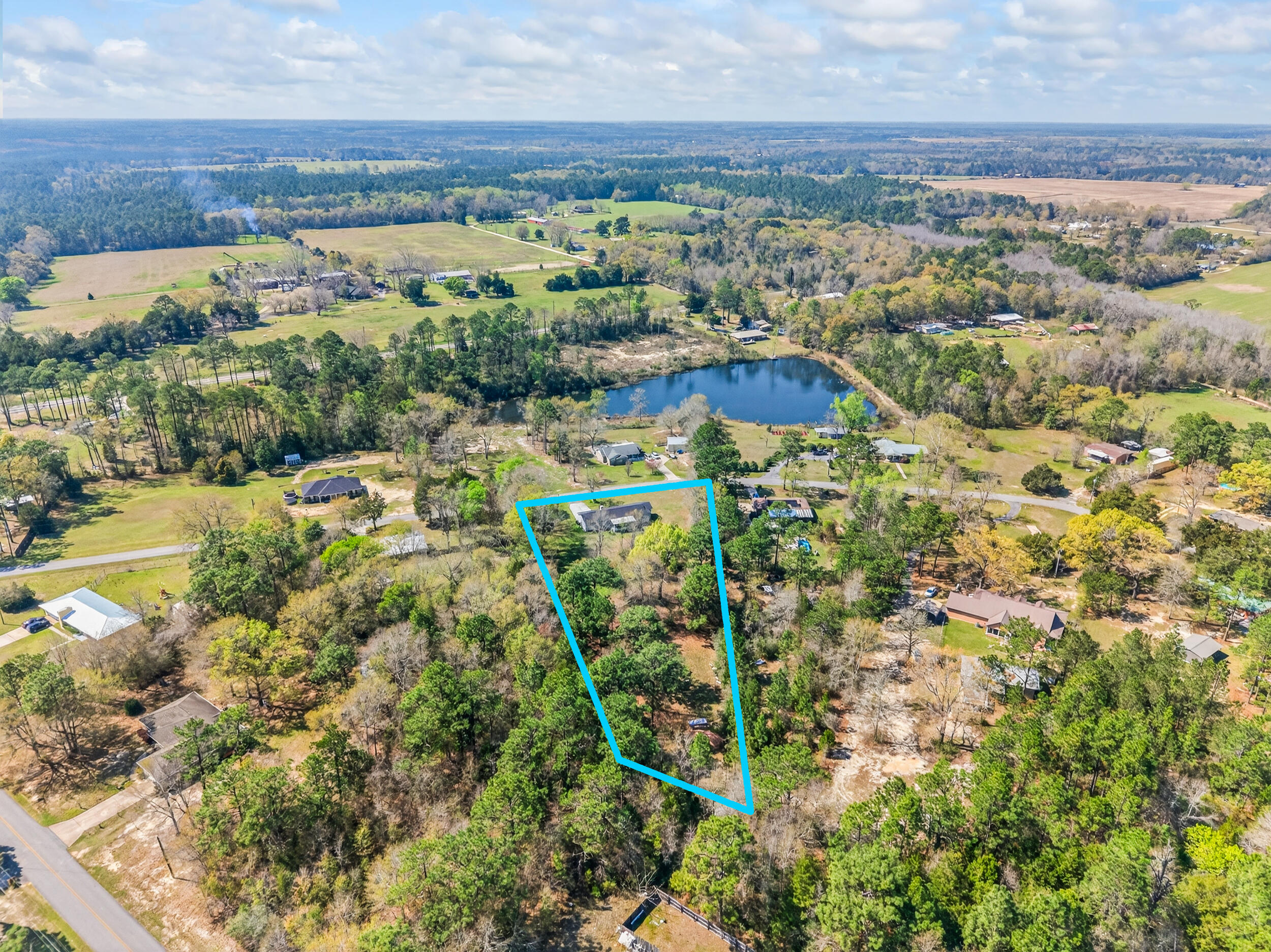 TEN LAKE ESTATES UNIT 1 - Residential