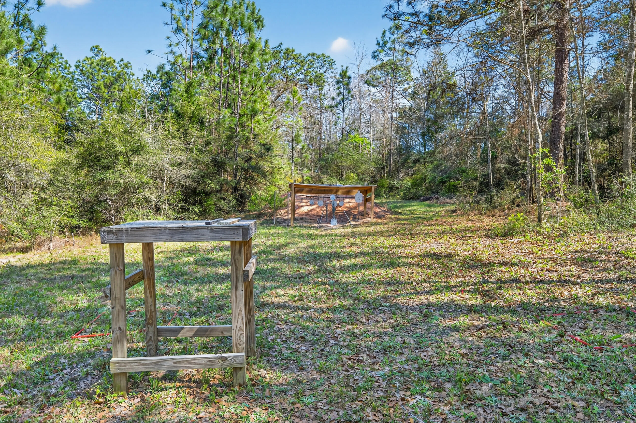 TEN LAKE ESTATES UNIT 1 - Residential