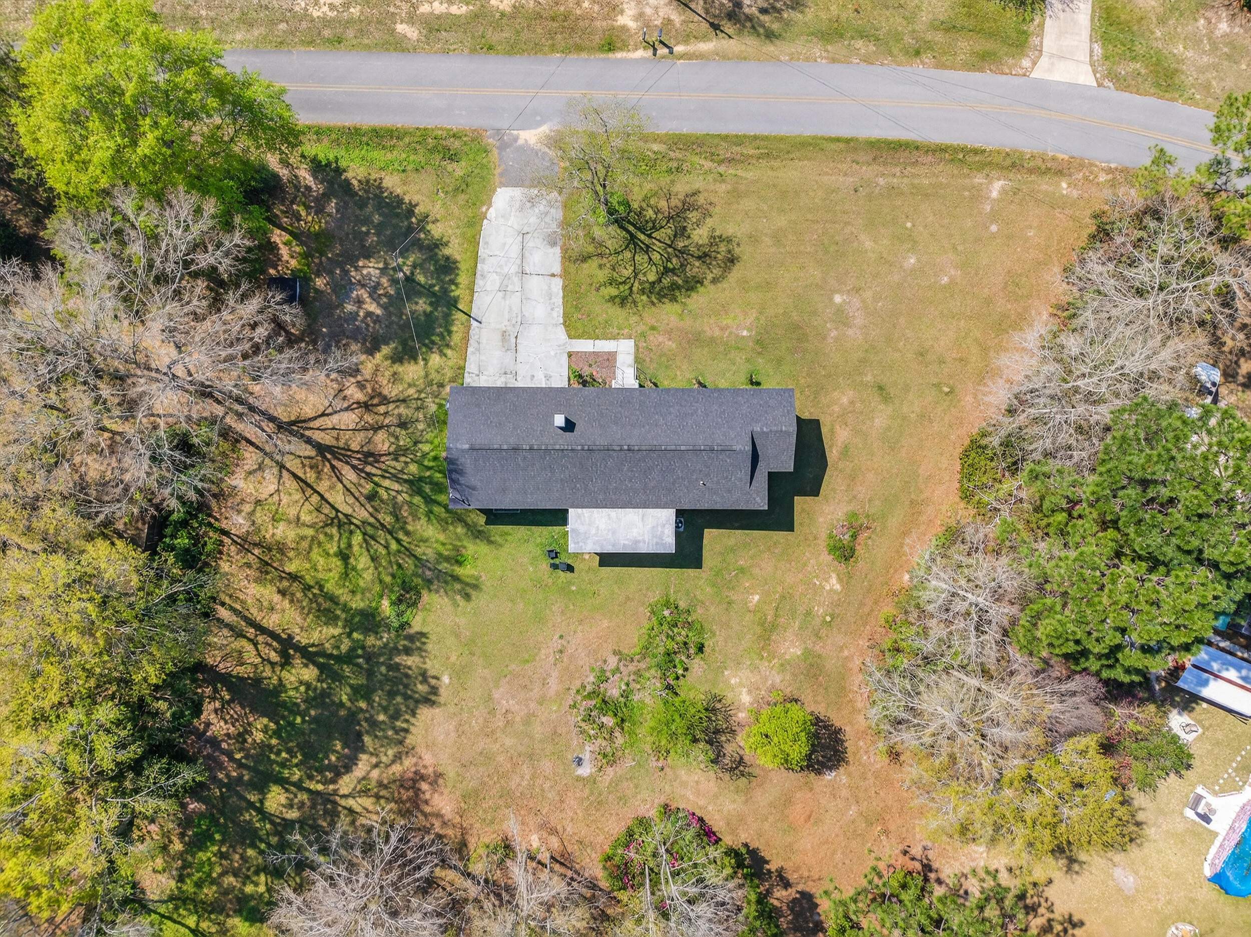 TEN LAKE ESTATES UNIT 1 - Residential