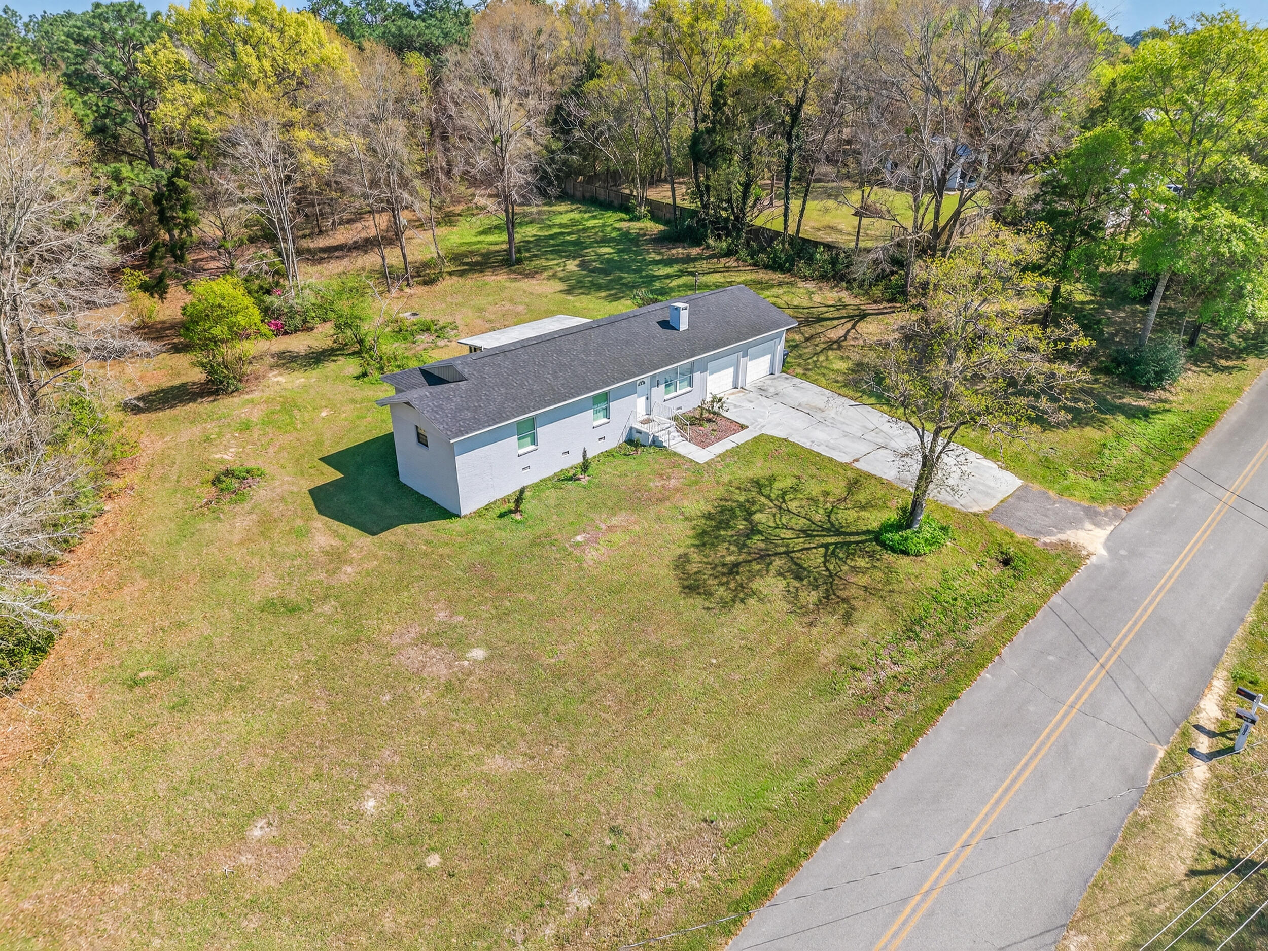 TEN LAKE ESTATES UNIT 1 - Residential