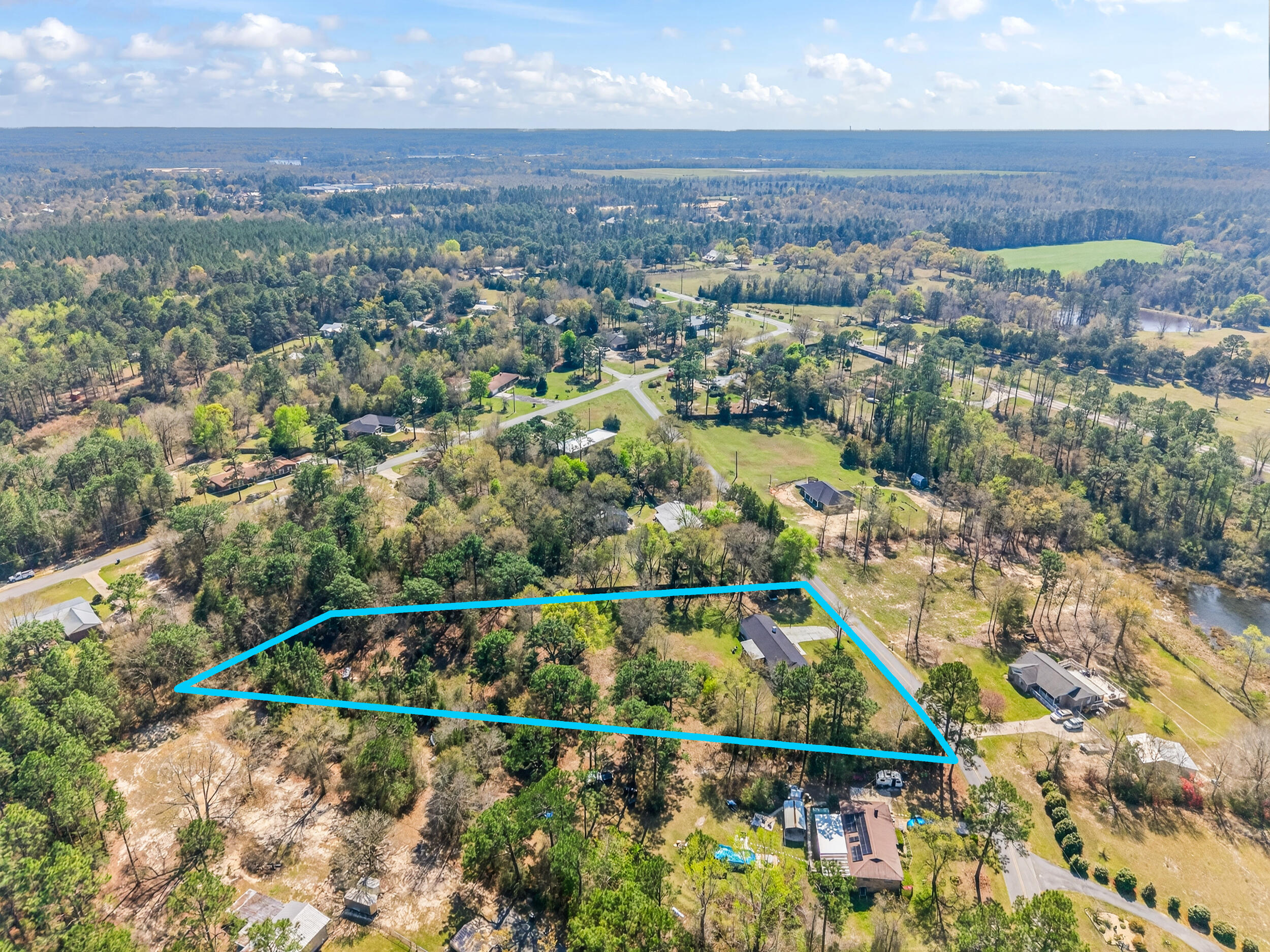 TEN LAKE ESTATES UNIT 1 - Residential