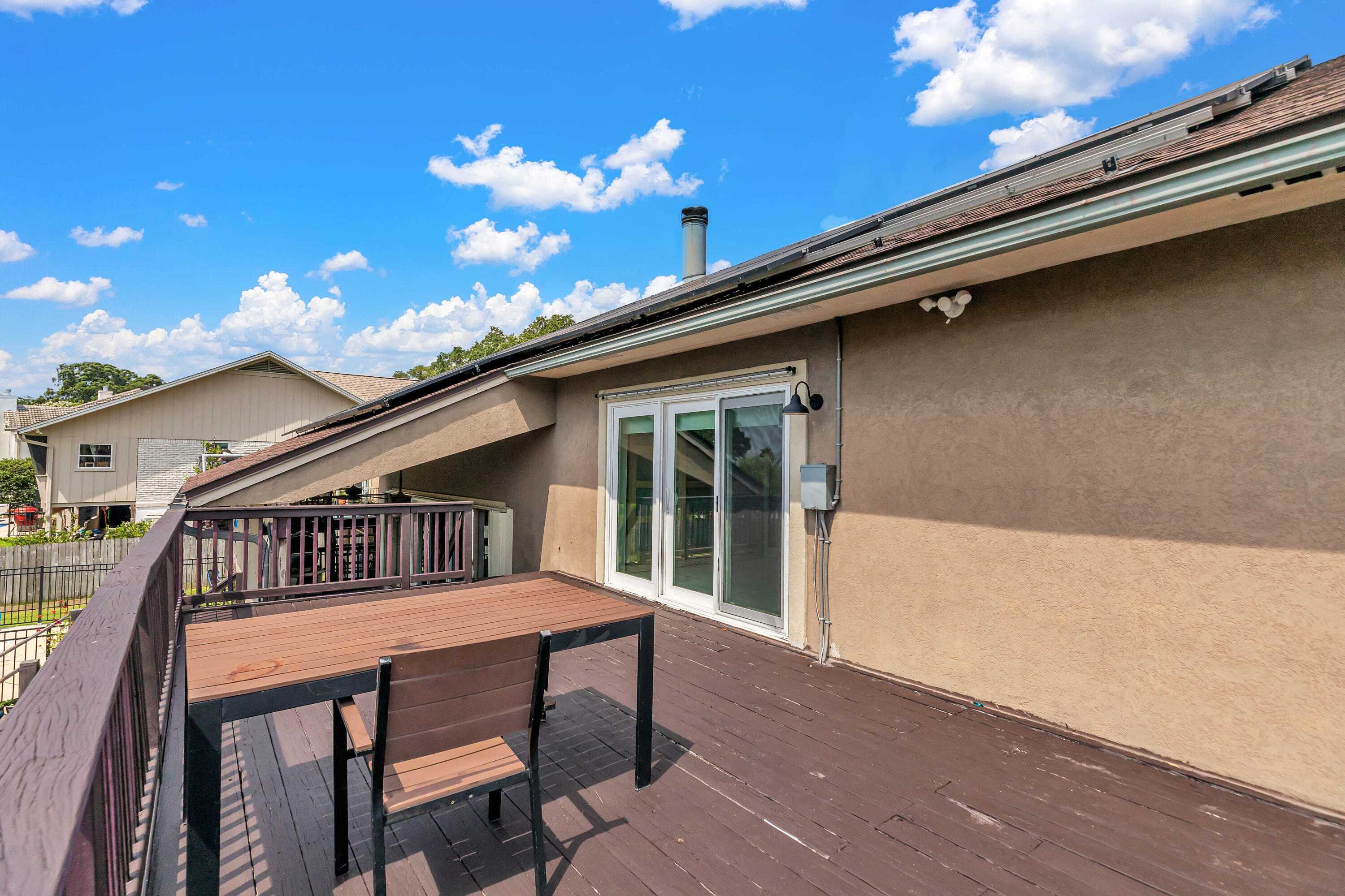 LAKE LORRAINE ESTATES - Residential