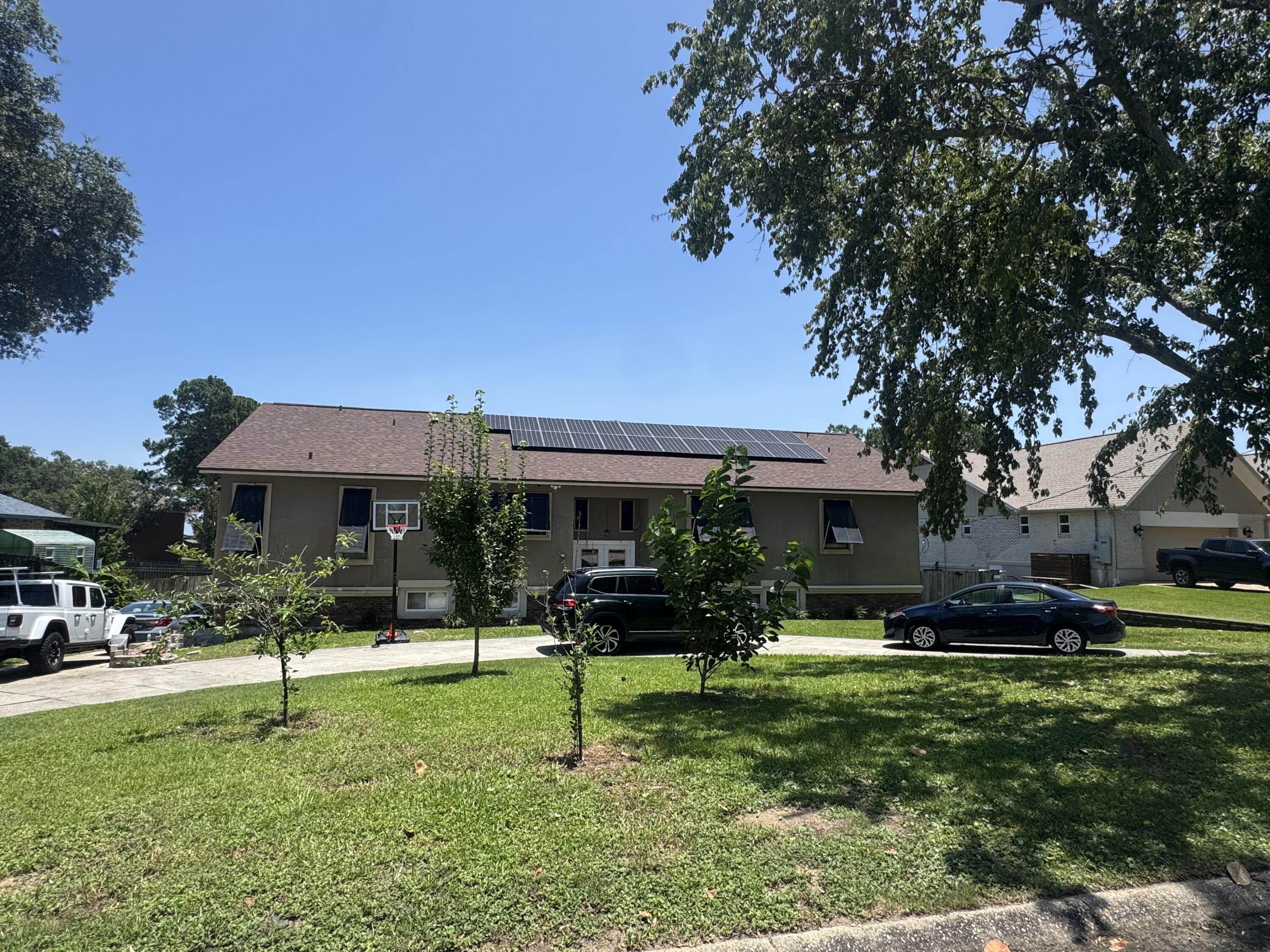 LAKE LORRAINE ESTATES - Residential