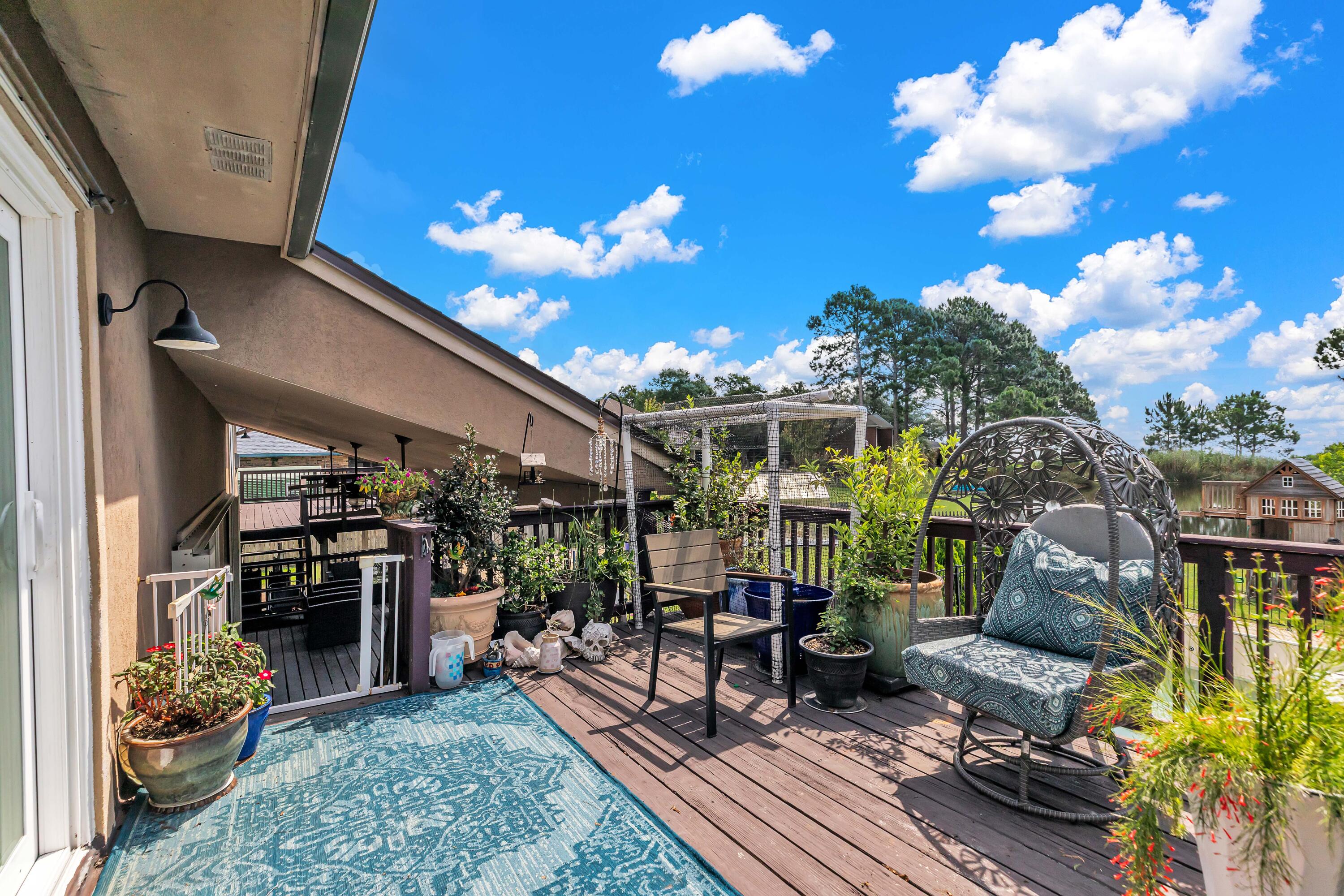LAKE LORRAINE ESTATES - Residential