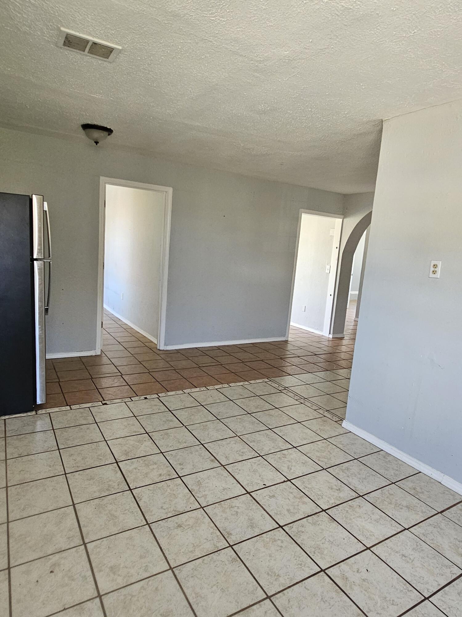 BAYWOOD SHORE ESTATES UNIT 2 - Residential