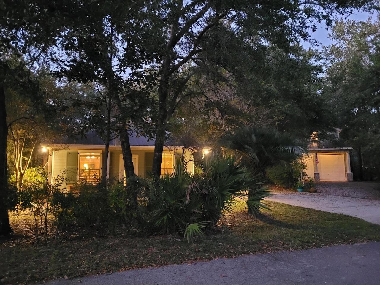 EDEN ESTATES UNREC - Residential Lease