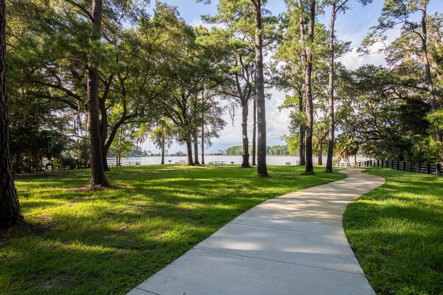 EDEN ESTATES UNREC - Residential Lease