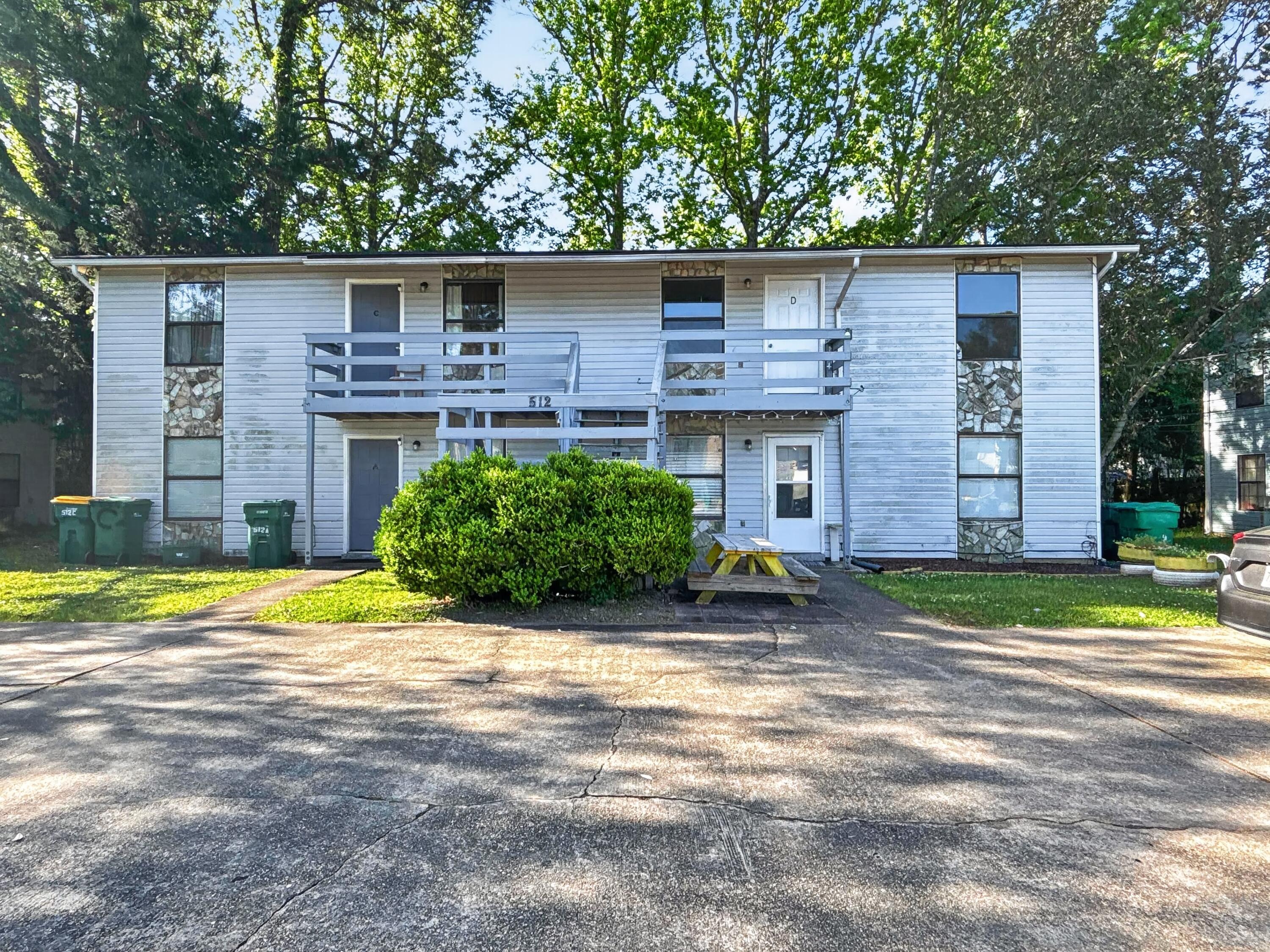 Completely renovated inside, this charming two-bedroom apartment at 512 Landview St Apt D offers a cozy and inviting living space in the heart of Fort Walton Beach, FL. The bright living area flows seamlessly into a well-designed kitchen, combining both style and functionality. Each bedroom provides a comfortable retreat with ample space to relax, while the full bathroom features a clean and elegant design. With its warm and welcoming atmosphere, this apartment is a perfect blend of comfort and coastal living--ready for you to call home. Sorry no pets. All Coastal Realty Services residents are enrolled in the Resident Benefits Package (RBP) which includes renters insurance, HVAC air filter delivery (for applicable properties) and our best-in-class resident rewards program, and much more!